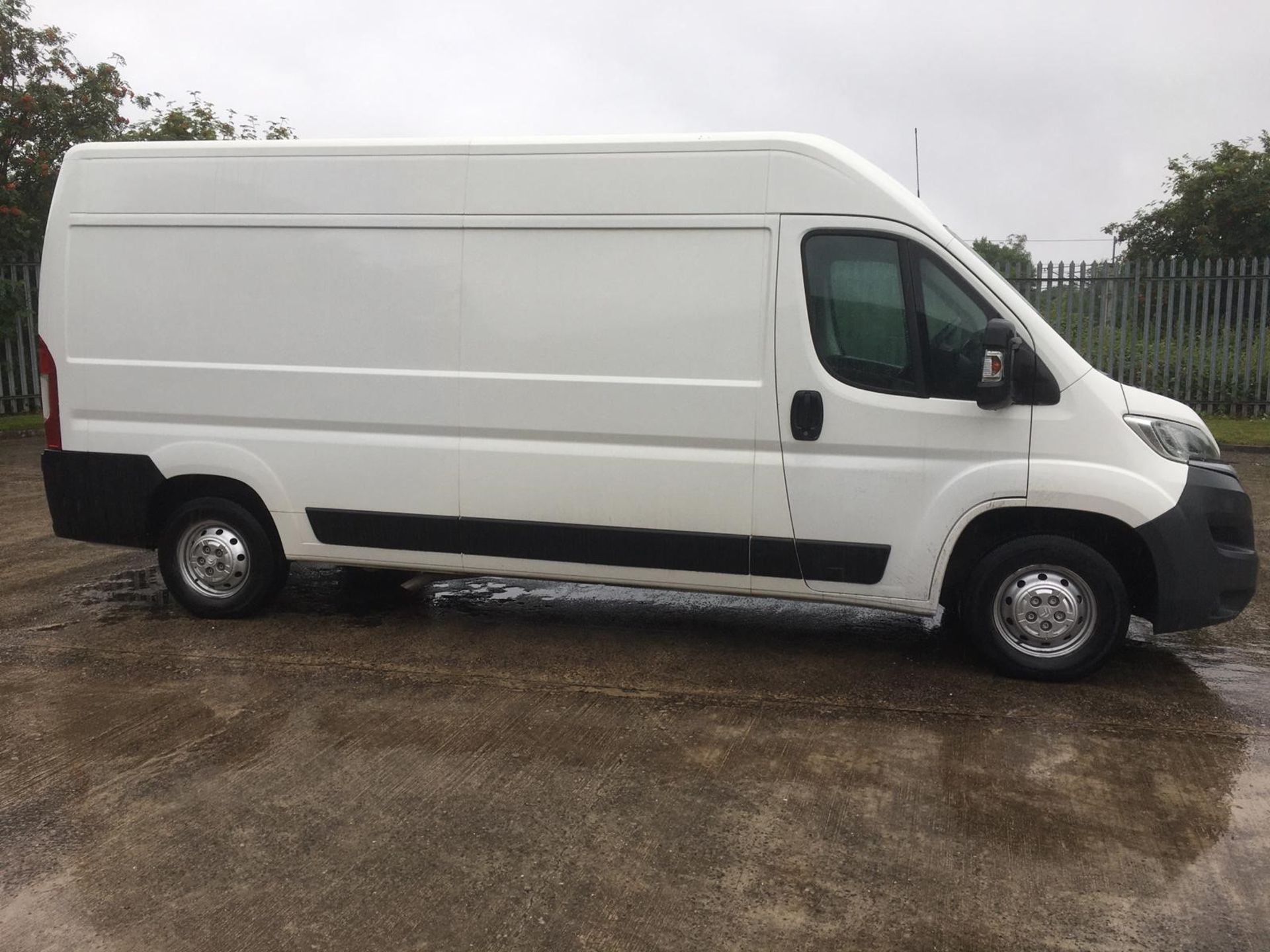 Citroen Relay 35 L3H2 Enterprise Blue HDI Diesel Panel Van | PN18 KFL | 70,533 Miles - Image 5 of 13