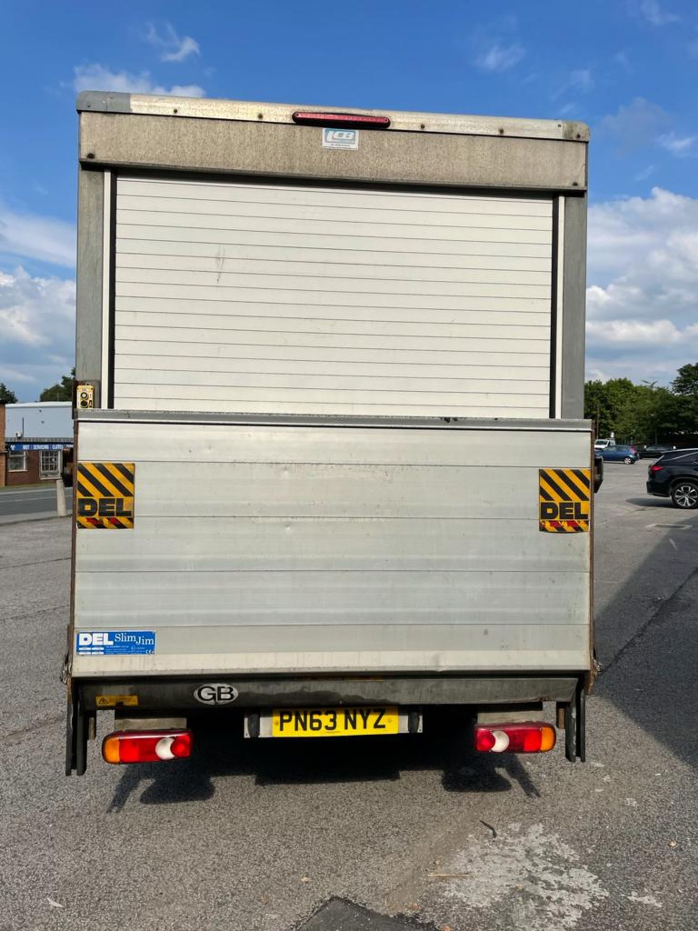 Citroen Relay 35 L3 HDI Diesel Luton Box Van w/ Tail-Lift | PN63 NYZ | 116,868 Miles - Image 6 of 10