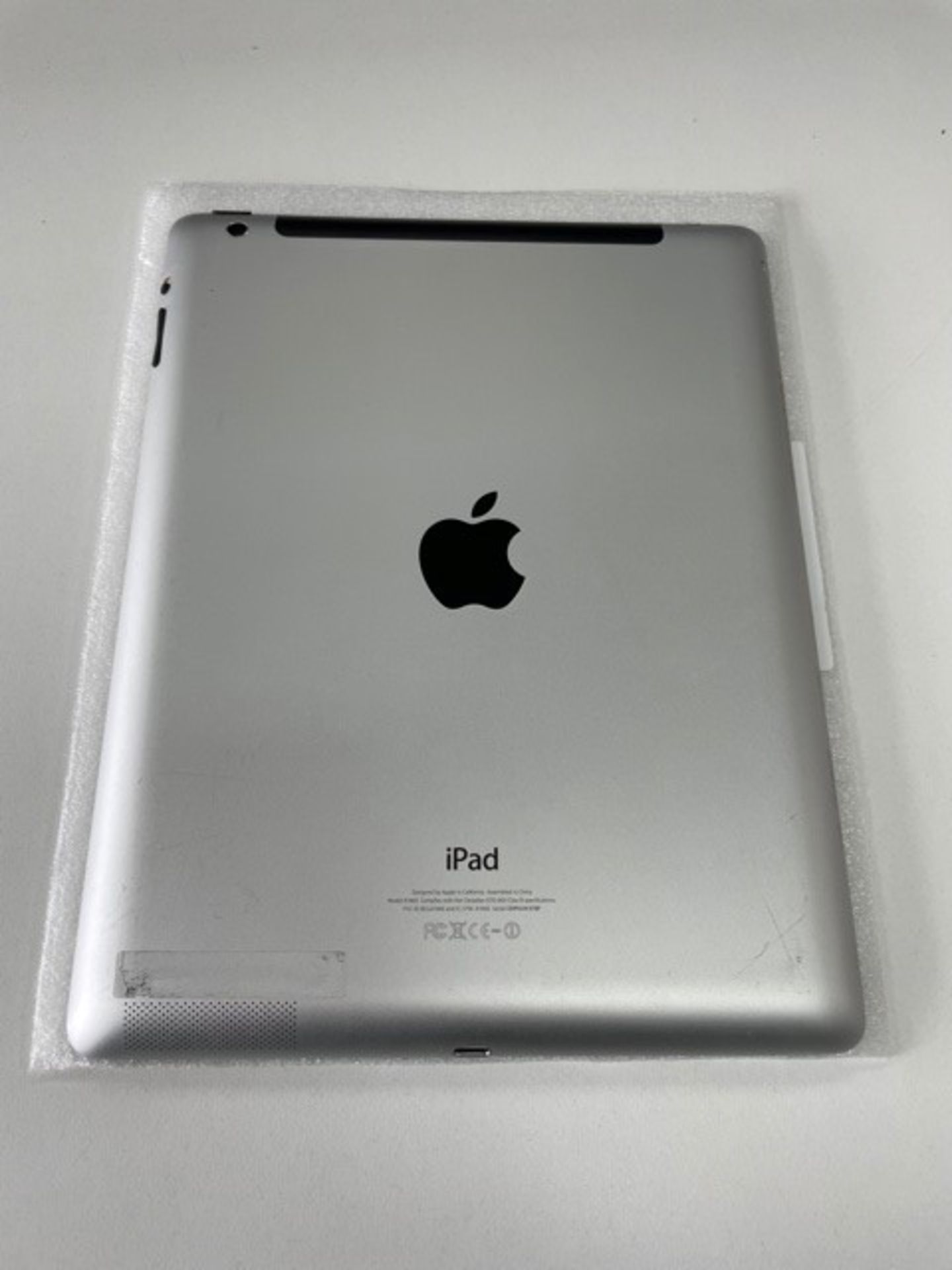 Used Apple iPad G4 Tablet | 16GB | DMPK6AK3F18P - Image 2 of 4