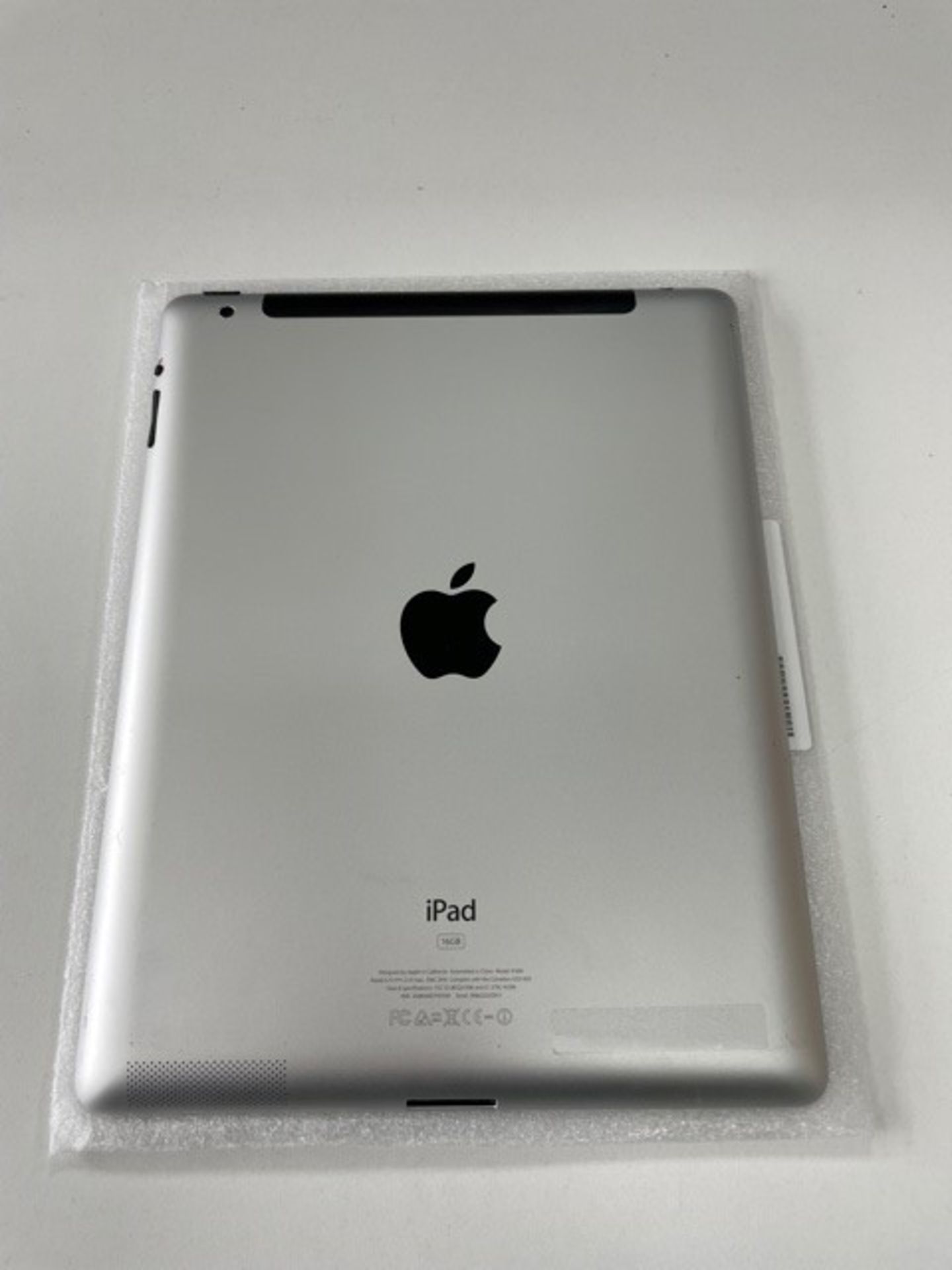 Used Apple iPad 2 Tablet | 16GB | DN6GCEJCDFJ1 - Image 2 of 4