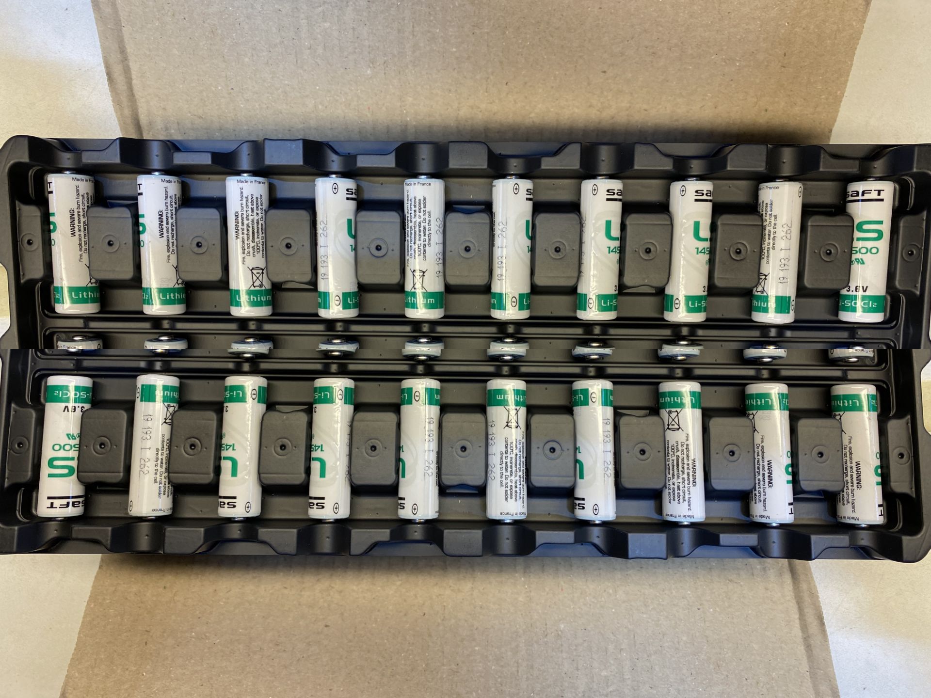 Approximately 237 x Saft LS14500 LI-SOC12 3.6v AA Batteries - Image 2 of 2