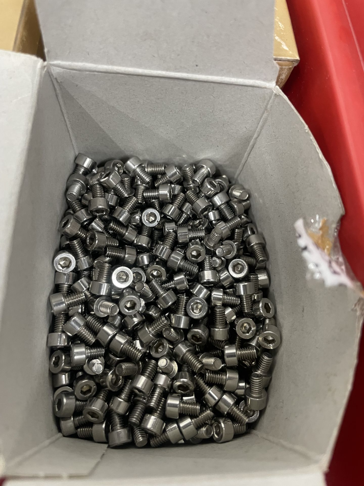 Approximately 70000 x Various Screws | Hex Counter Sunk & Socket Cap Styles and others - Image 12 of 20