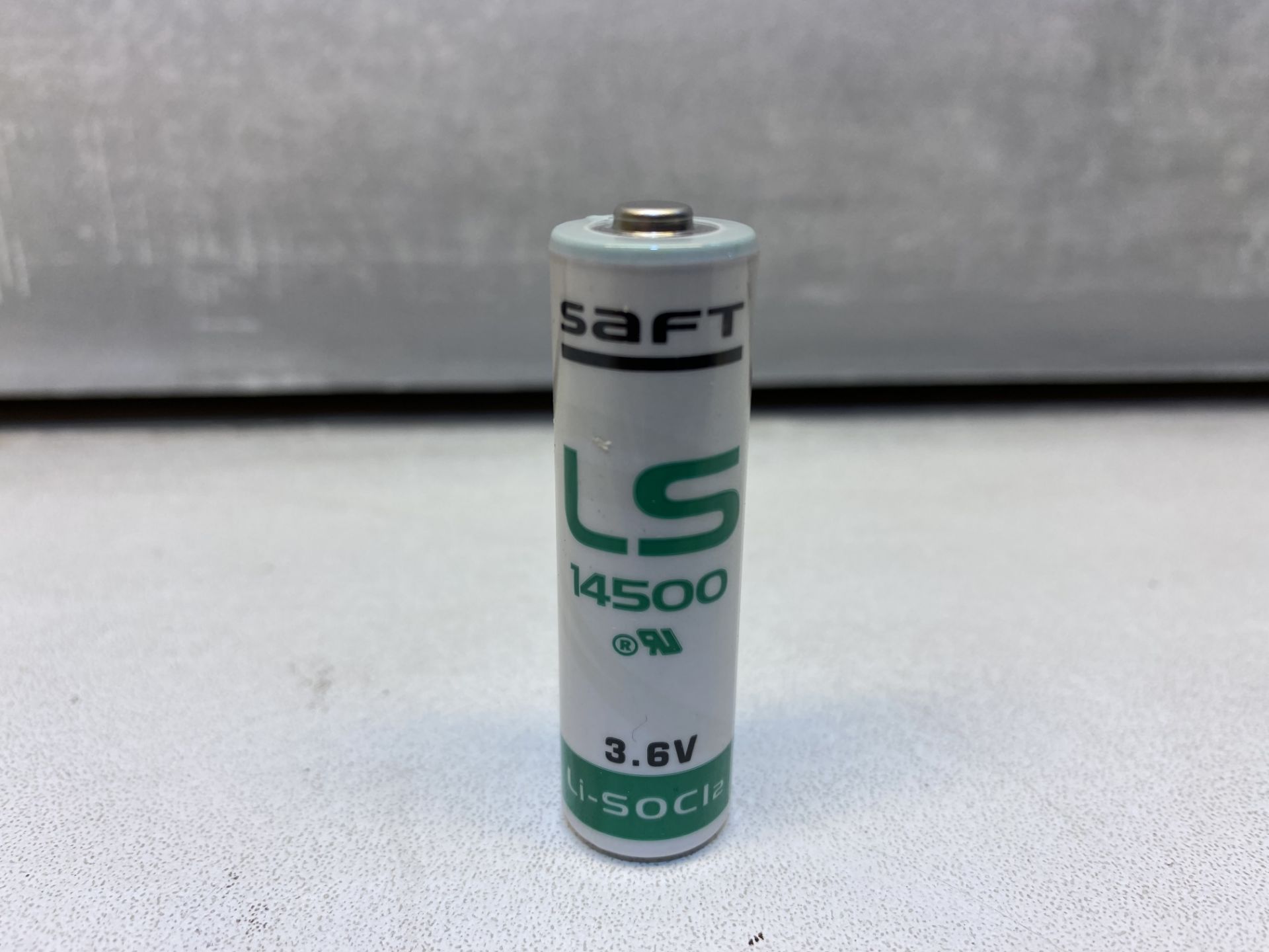 60 x Saft LS14500 Li-SOC12 3.6V AA Batteries