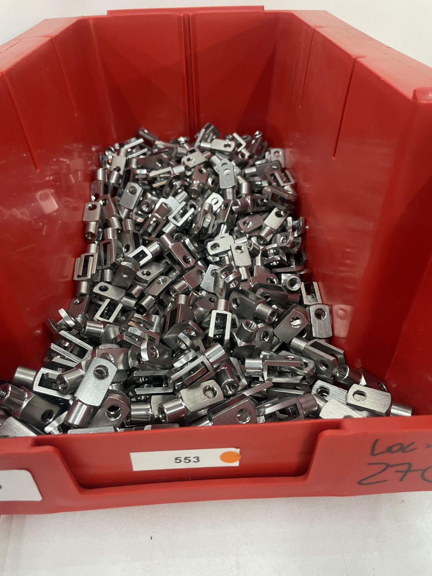 Approximately 500 x Stainless Steel Connectors