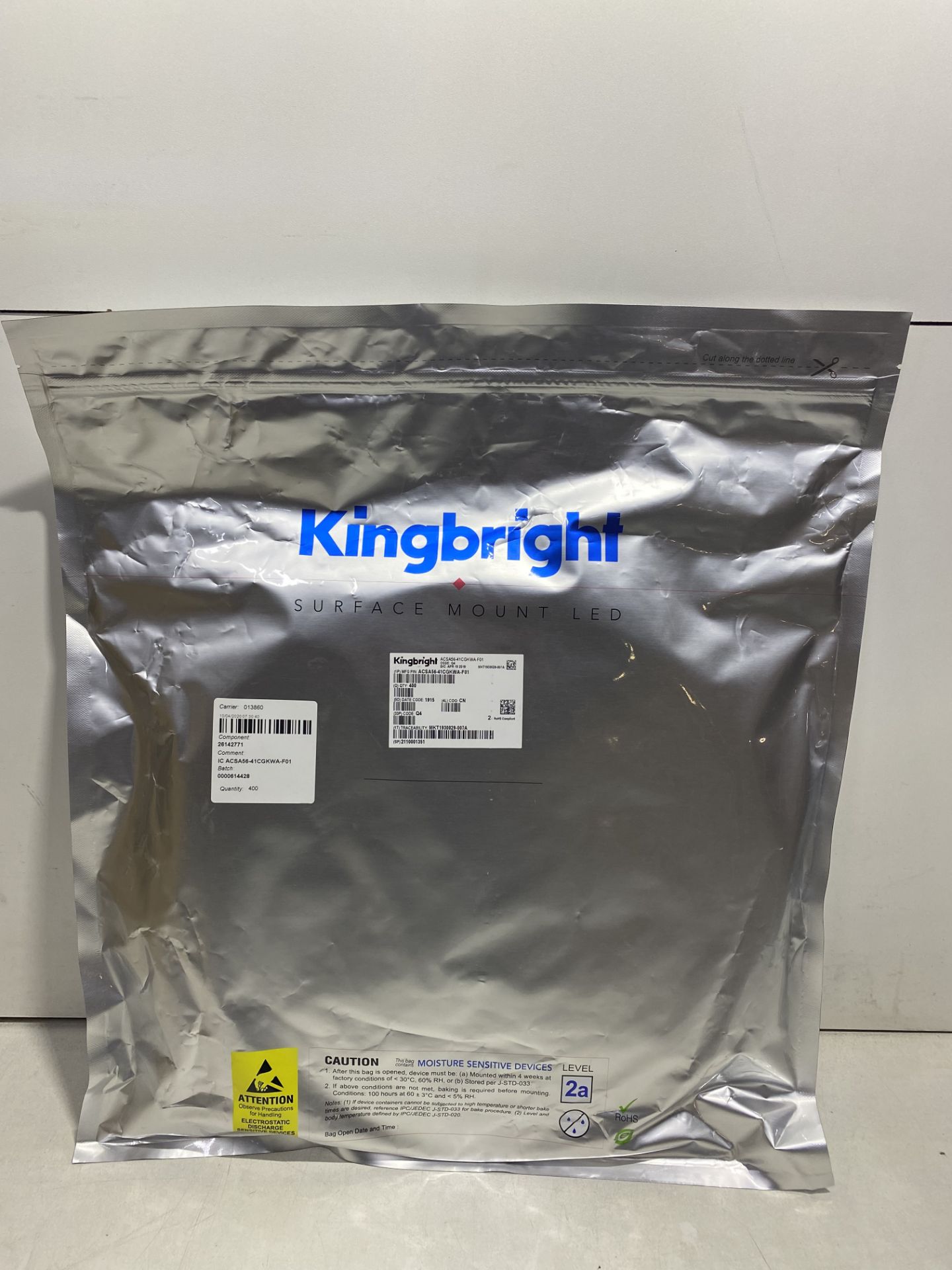 Approximately 4,500 x Kingbright ACSA56-41CGKWA-F01 LED Display Modules - Image 2 of 2