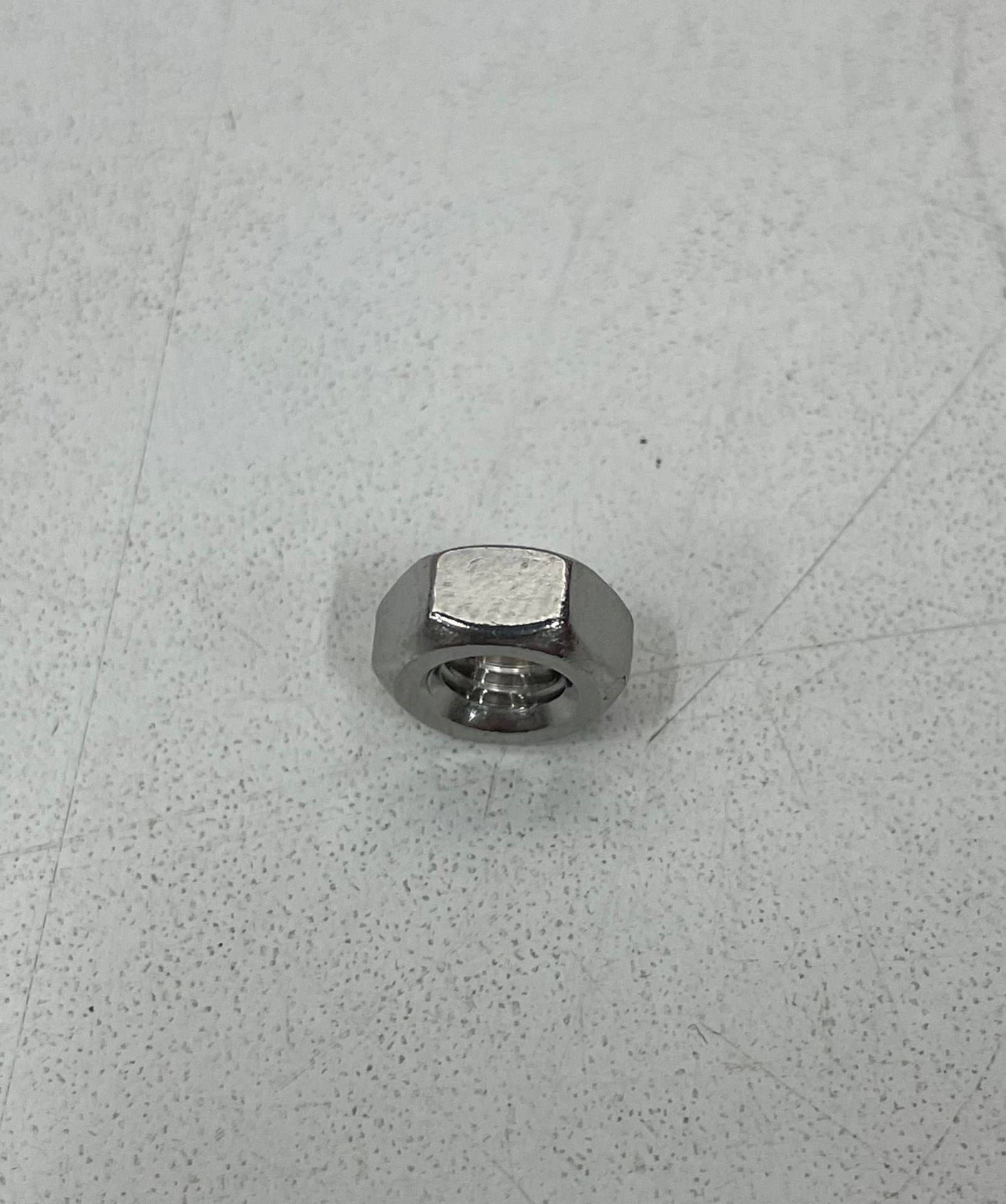 Approximately 2000 x Hex Nuts - Image 3 of 6