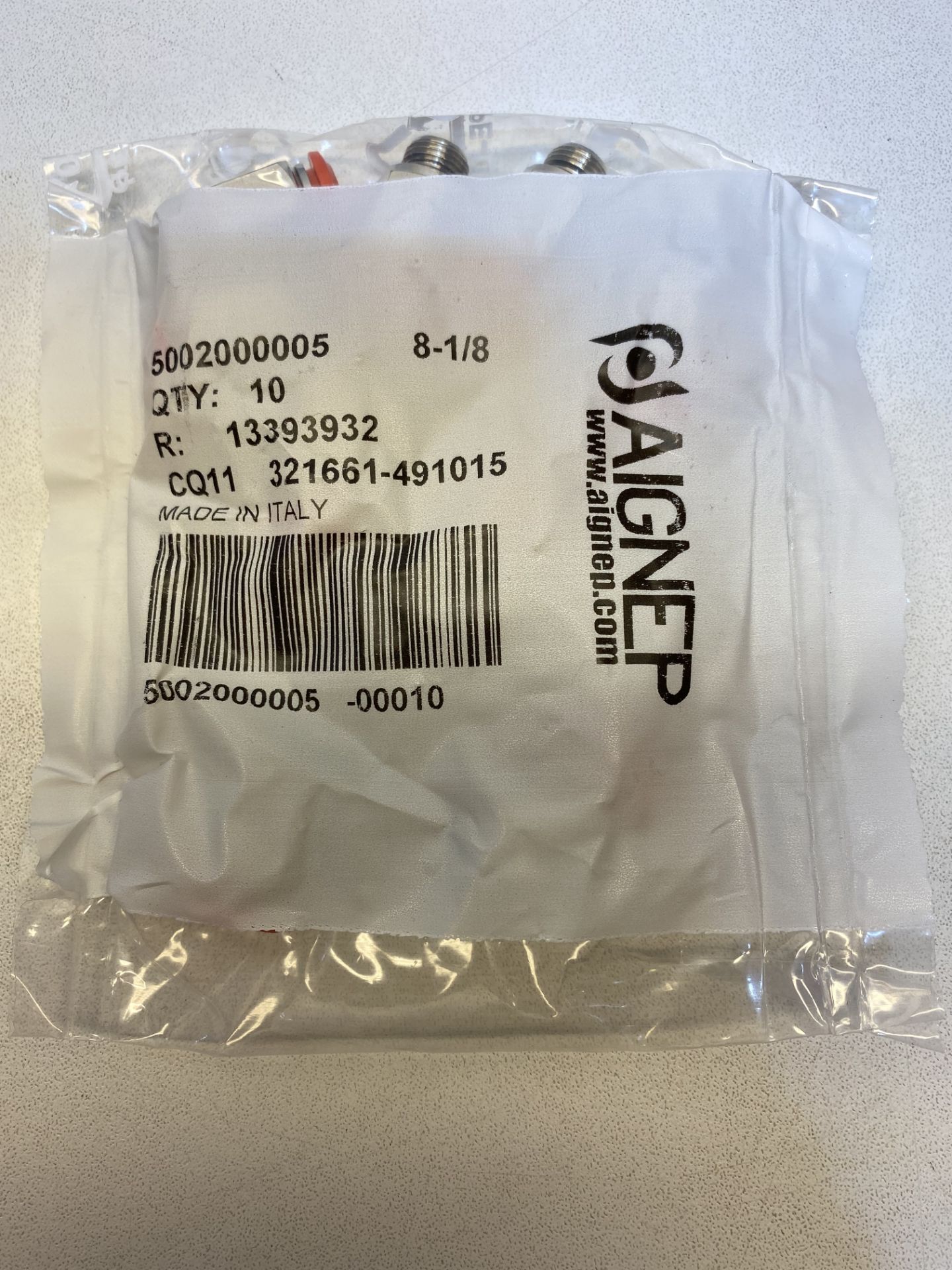 Approximately 9000 x Aignep 50020 Straight Male Adapters ( Parallel ) - Image 2 of 2