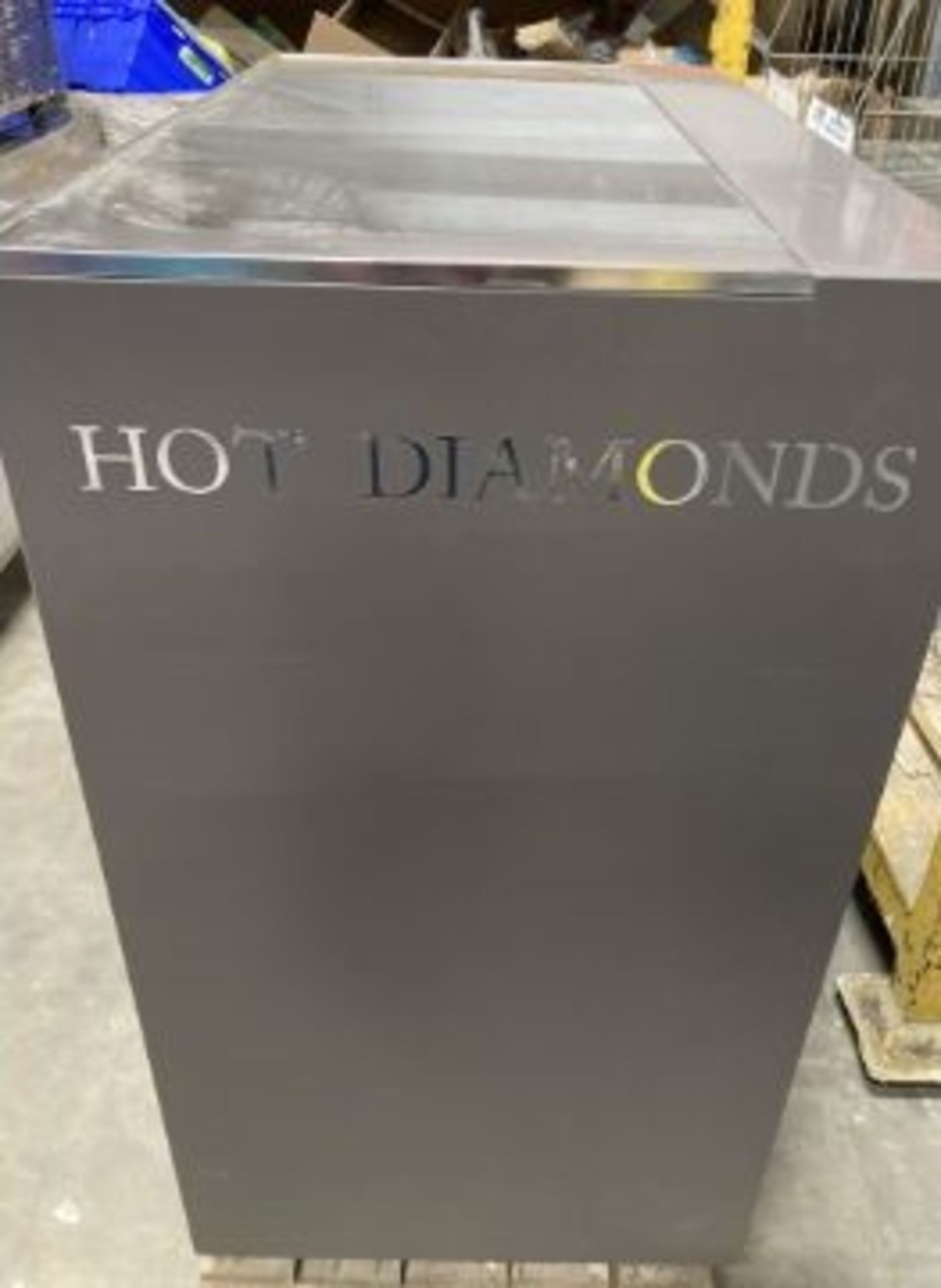 Hot Diamonds Jewellery Display Cabinet W/ Glass Counter Top - Image 3 of 5