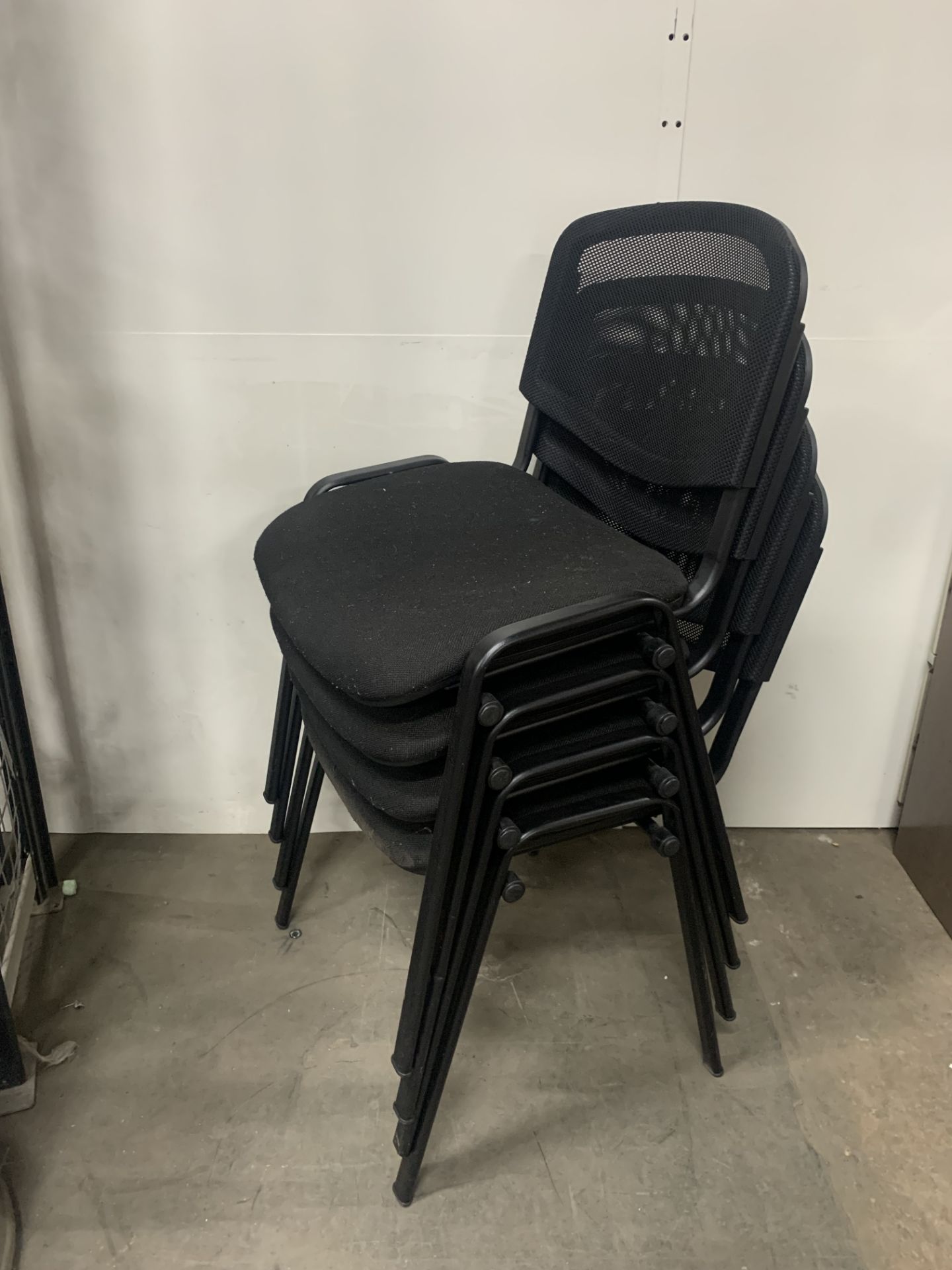 4 x Black Fabric Office Chairs - Image 2 of 2