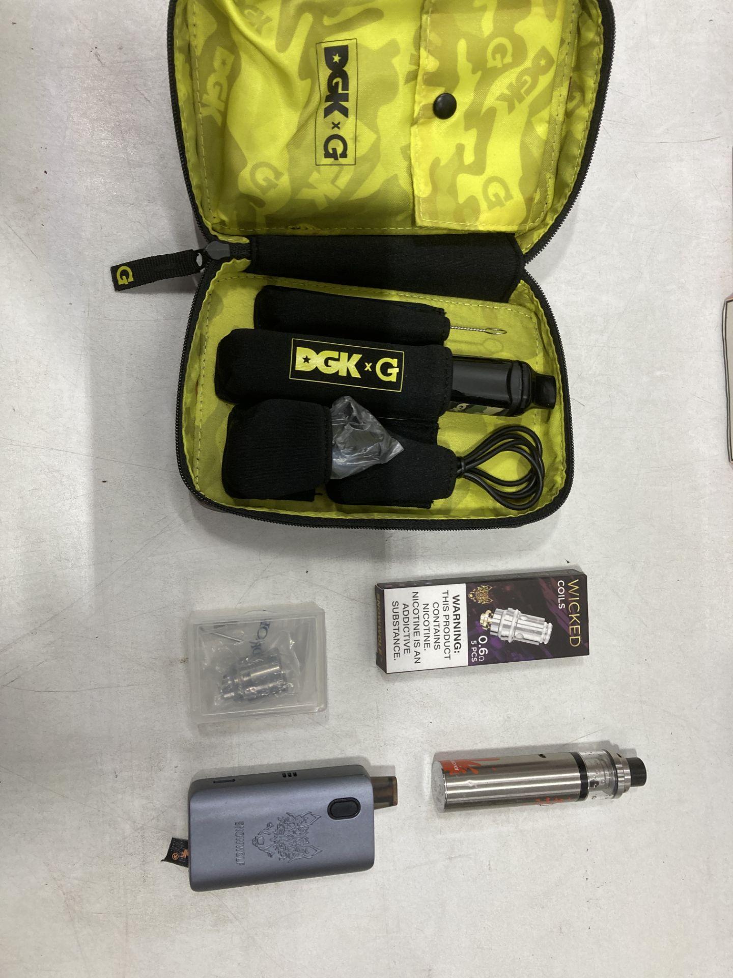 11 Various Vape Products As Listed - Image 2 of 10