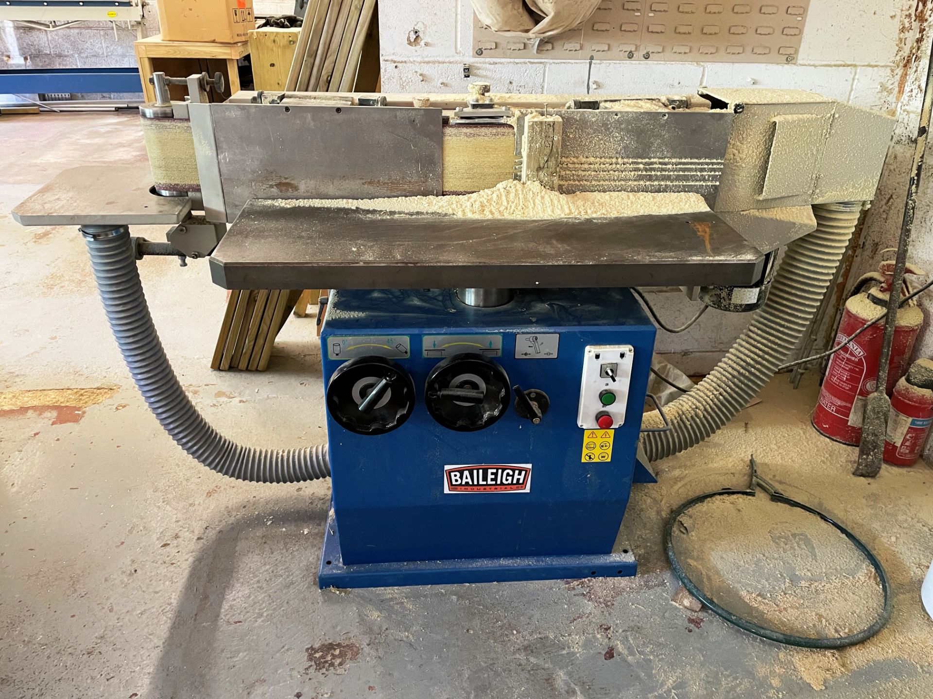 Baileigh ES-8120 Vertical Edge Sander w/ Record Power DX5000 200L Dust Extractor - Image 2 of 6