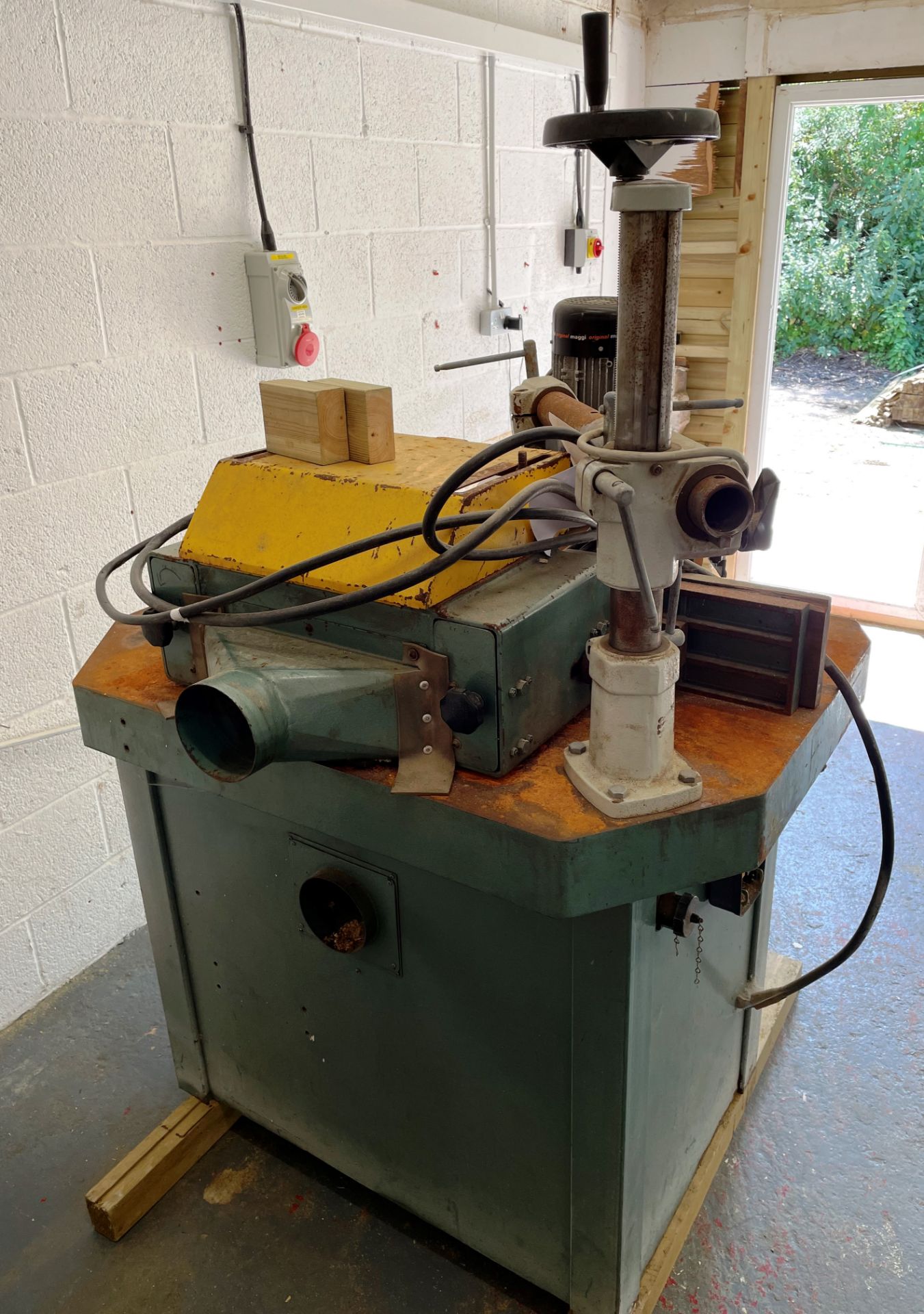 Wilson FY Spindle Moulder w/ Maggi Stegg 2034 Power Feed - Image 7 of 8