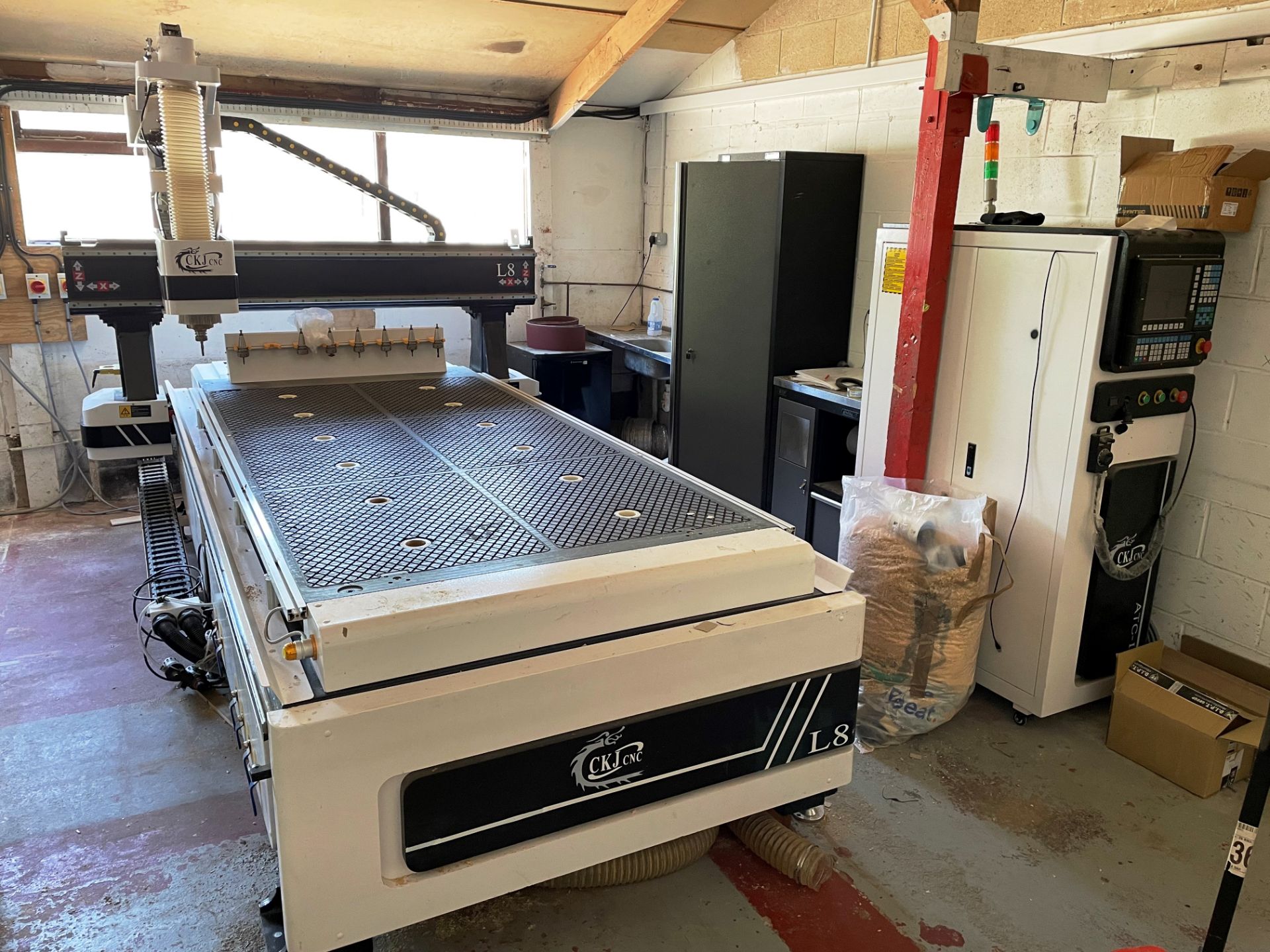 CKJ Linear ATC L8 CNC Router | Bed Size: 2500 X 1300 | YOM: 2020