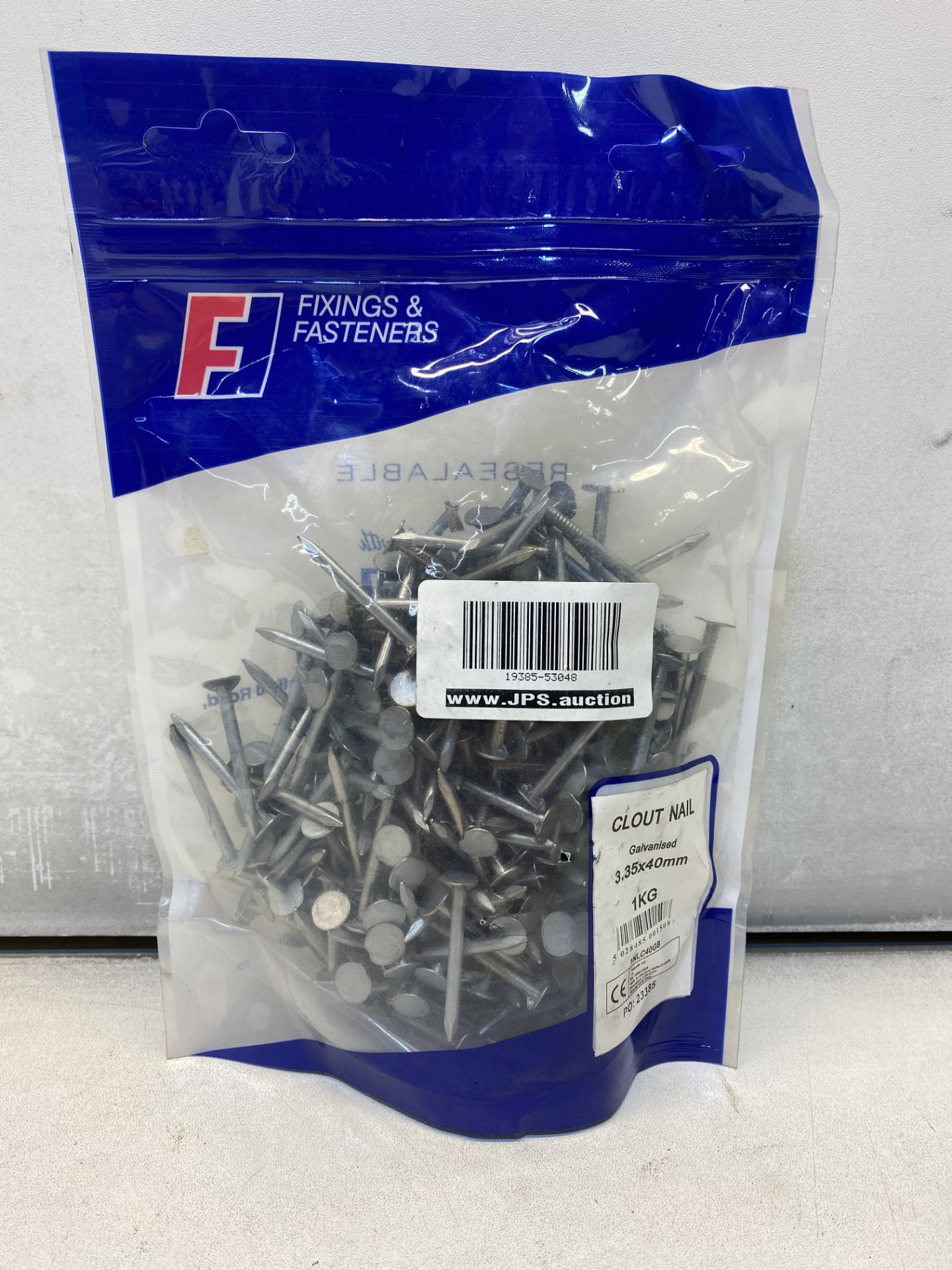 9 x Fixings & Fasteners Galvanised Clout Nails