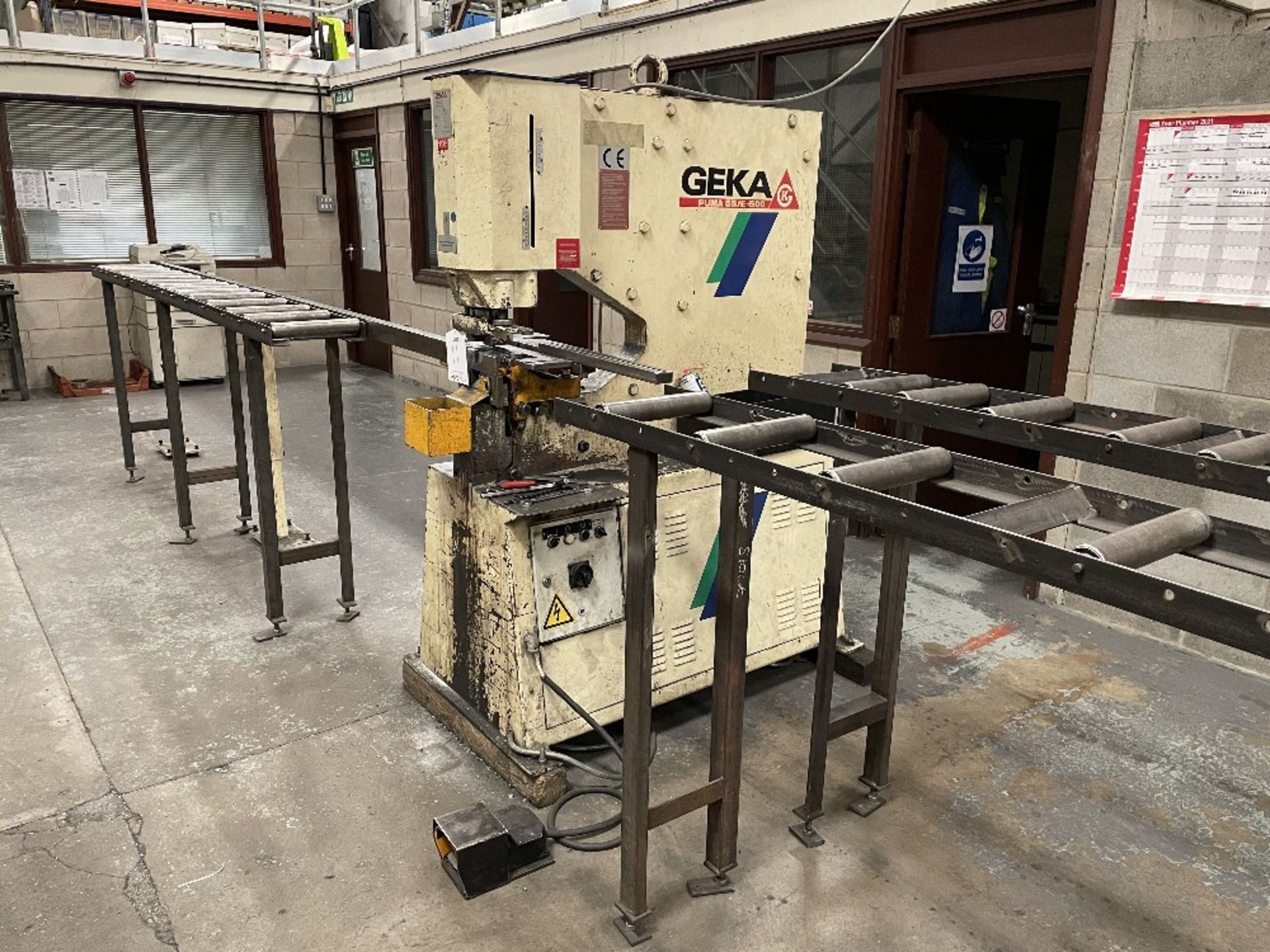 Geka Puma 55/E-500 Punching Machine w/ 3 x Gravity Roller Conveyors & Guide Rail - Image 2 of 10