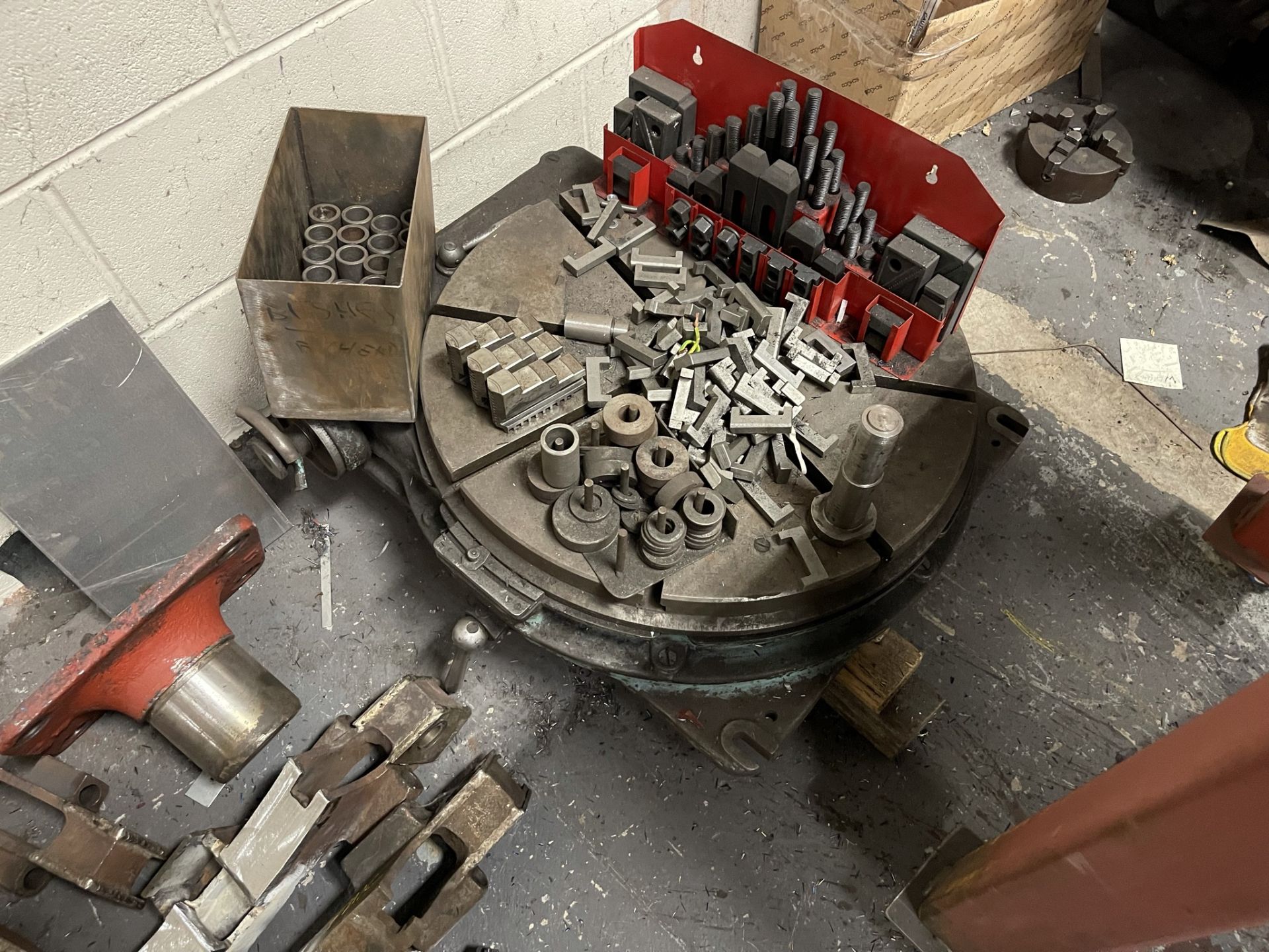 Cincinnati No2 Metal Vertical Milling Machine - Image 16 of 17