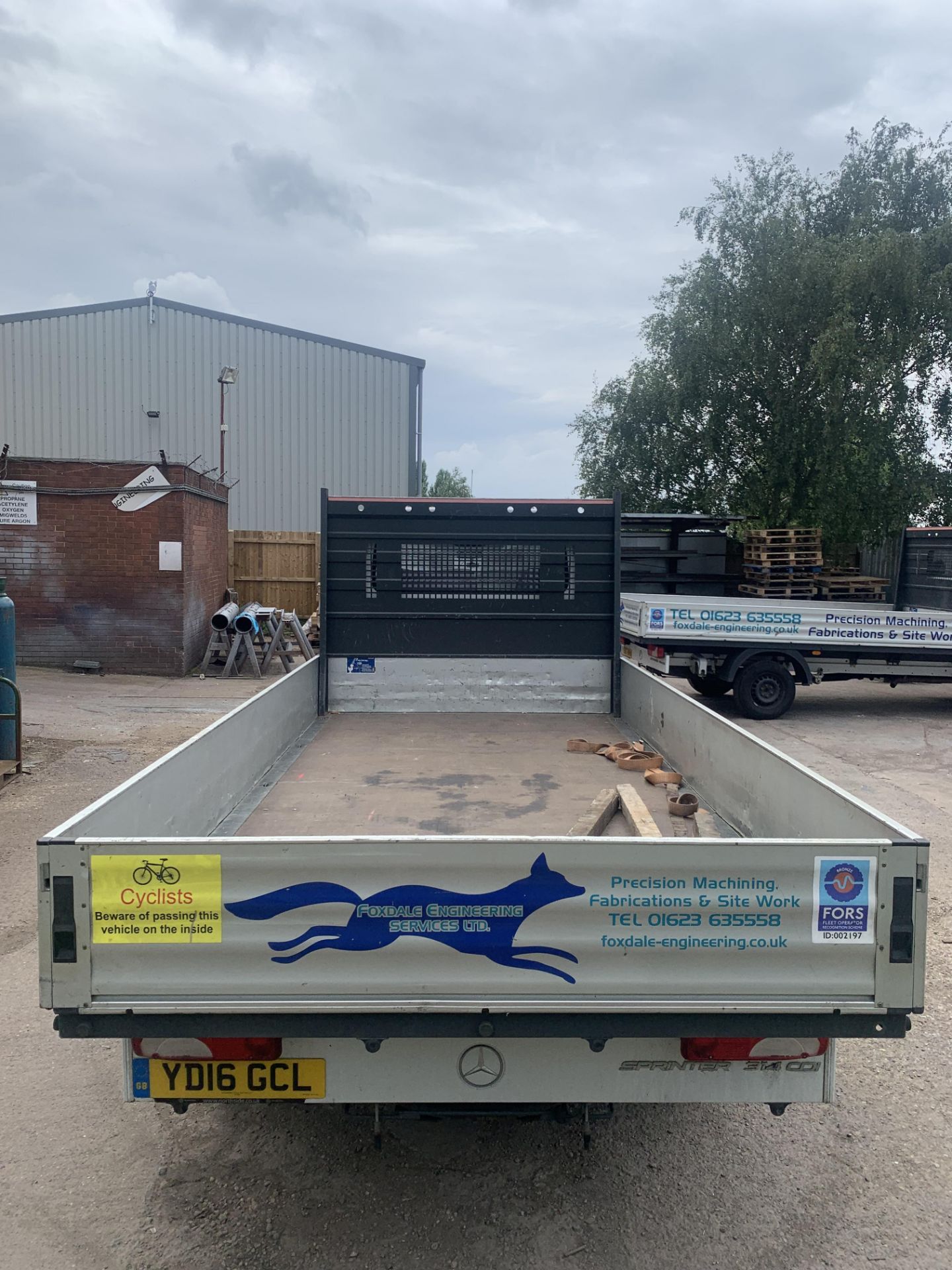 Mercedes-Benz Sprinter 314 CDI Diesel Dropside/Flatbed Lorry | YD16 GCL | 171,907 Miles - Image 6 of 12