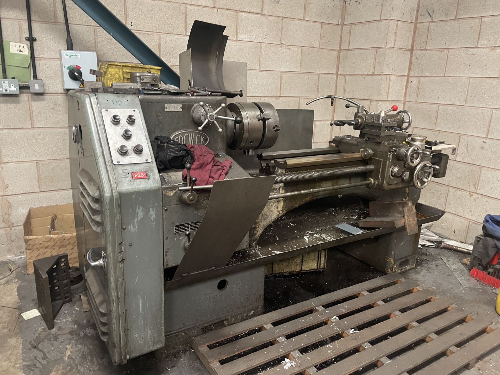 Edgwick Gap Bed Centre Lathe