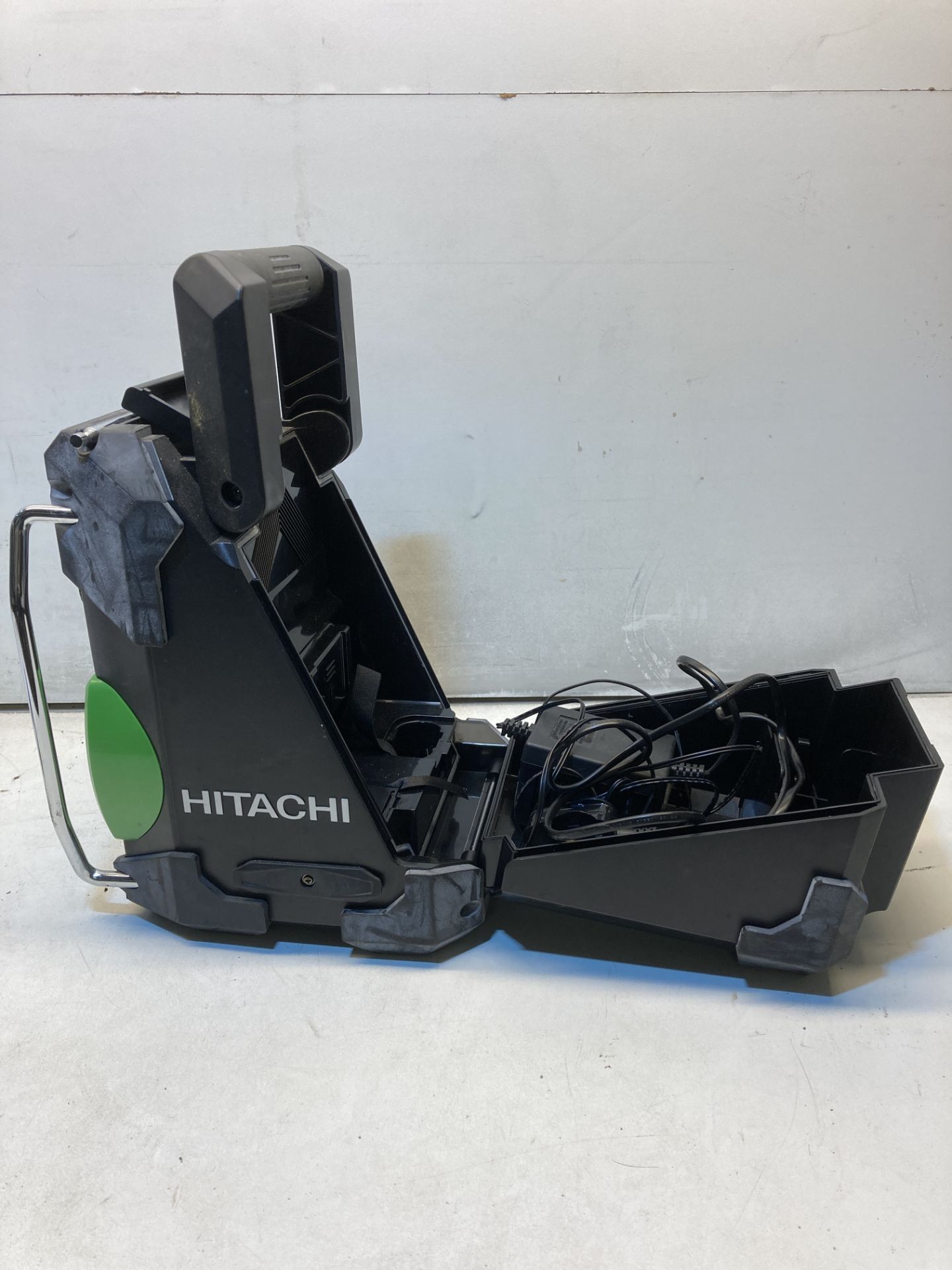 Hitachi UR 18DSL Site Stereo - Image 4 of 5