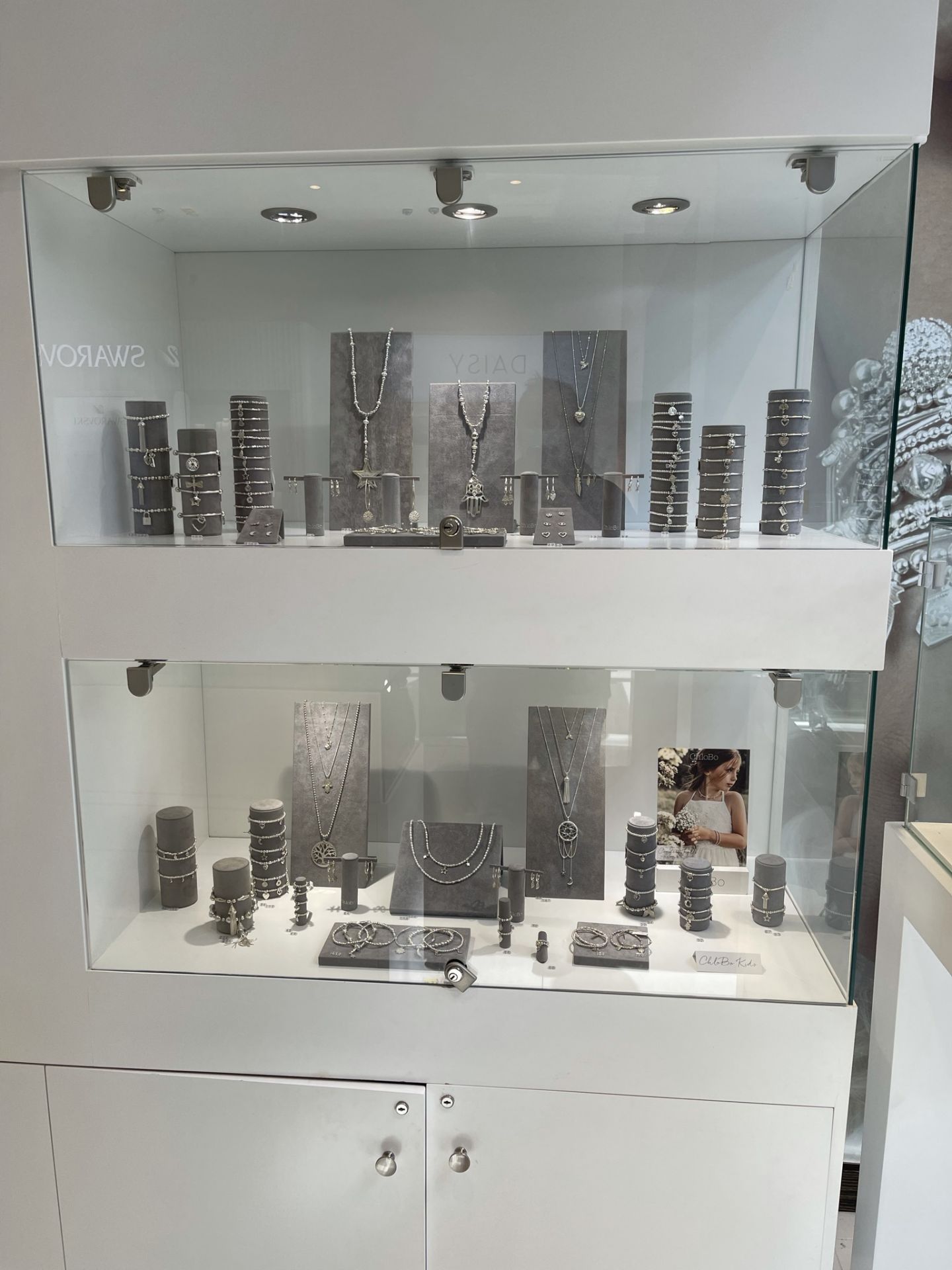 Stock of 3 Designer Jewellery Stores | Cost Price £292,528.92 | New & Ex-Display - See stock lists - Image 25 of 27