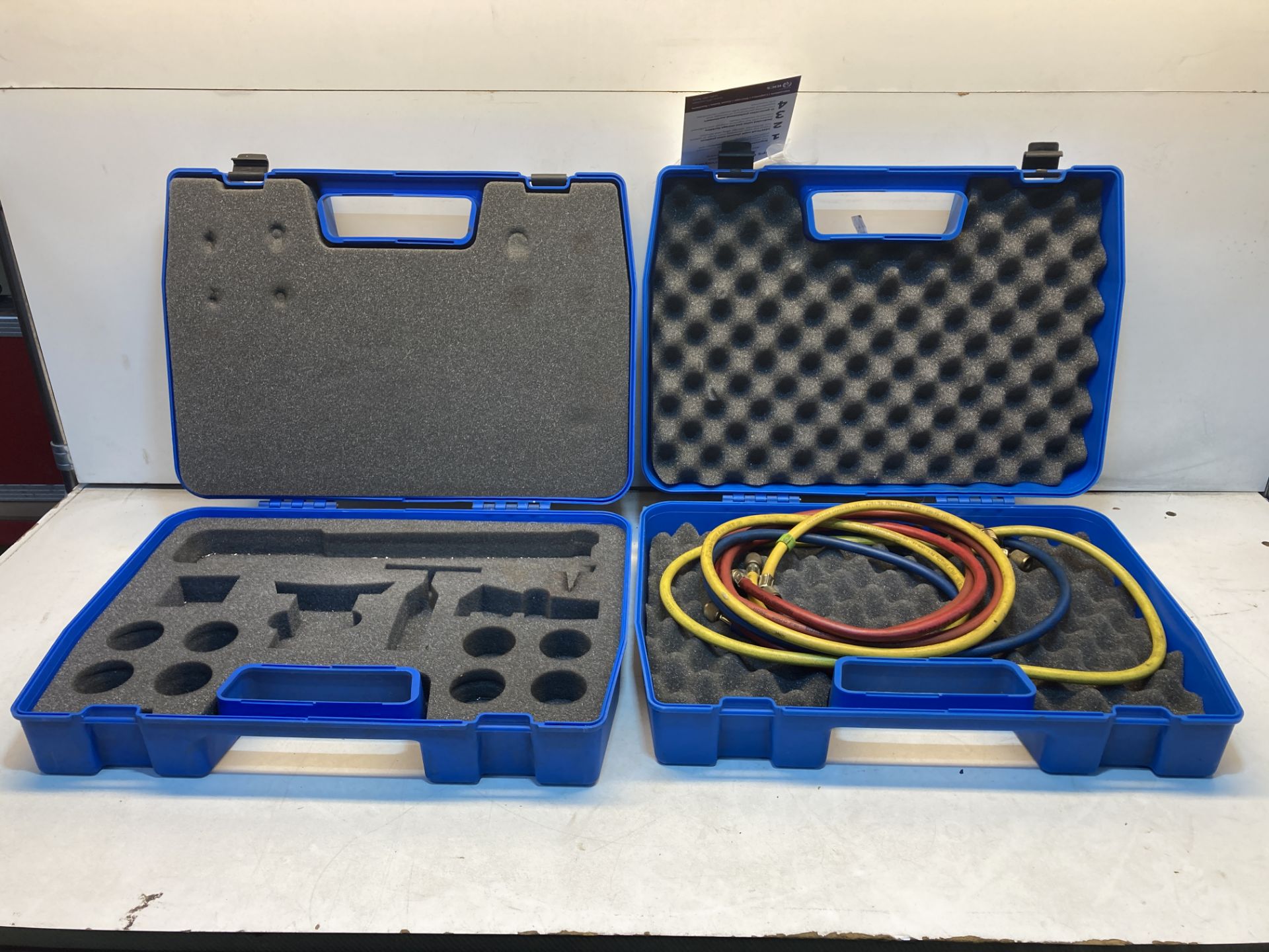 2 x Plastic Hardcases W/ Foam Padding & 5 x Air Hoses - Image 2 of 5