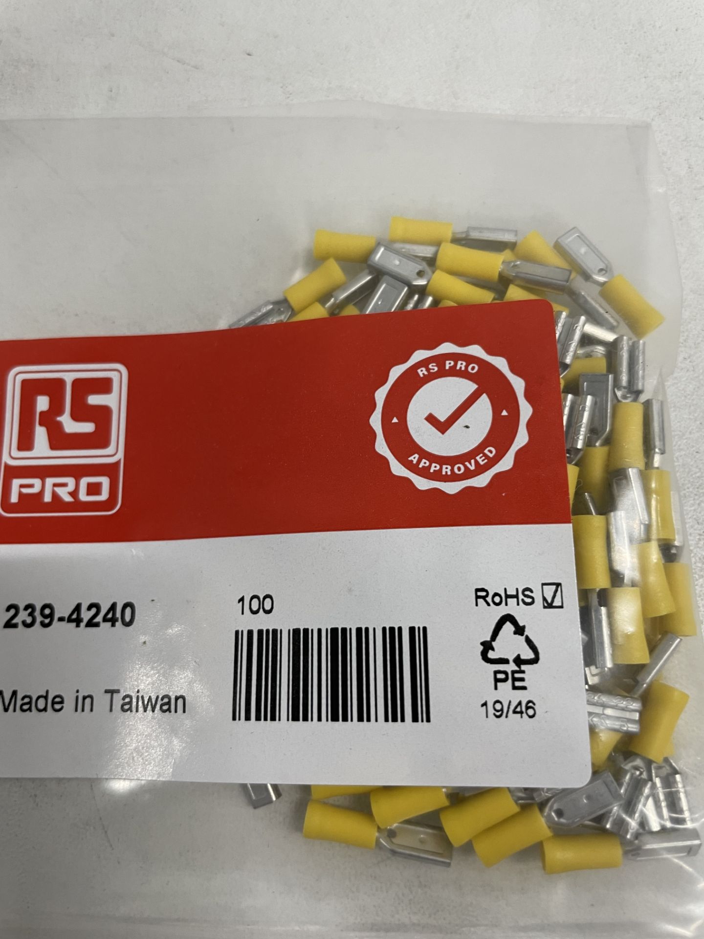 30 x Bags RS-PRO Insulated Spade Connectors | 100 pcs per bag - Image 3 of 3