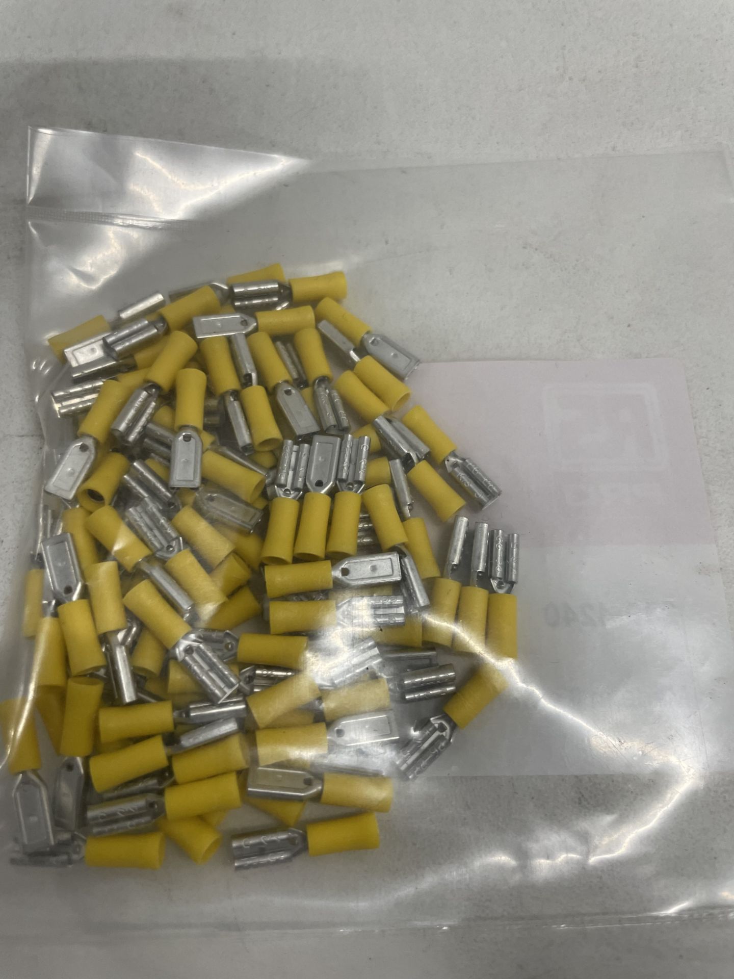 30 x Bags RS-PRO Insulated Spade Connectors | 100 pcs per bag - Image 2 of 3