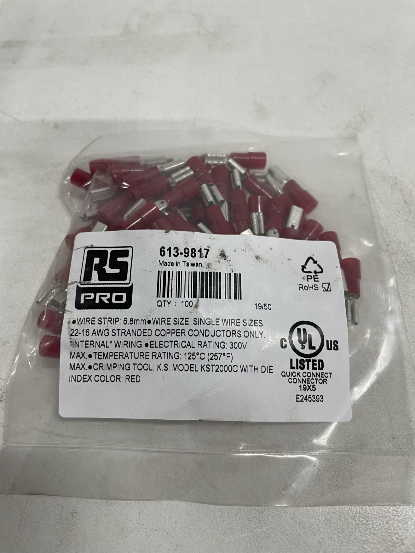 Approximately 50 x Bags RS-PRO Red Insulated Spade Connectors | 100 pcs per bag - Image 2 of 3