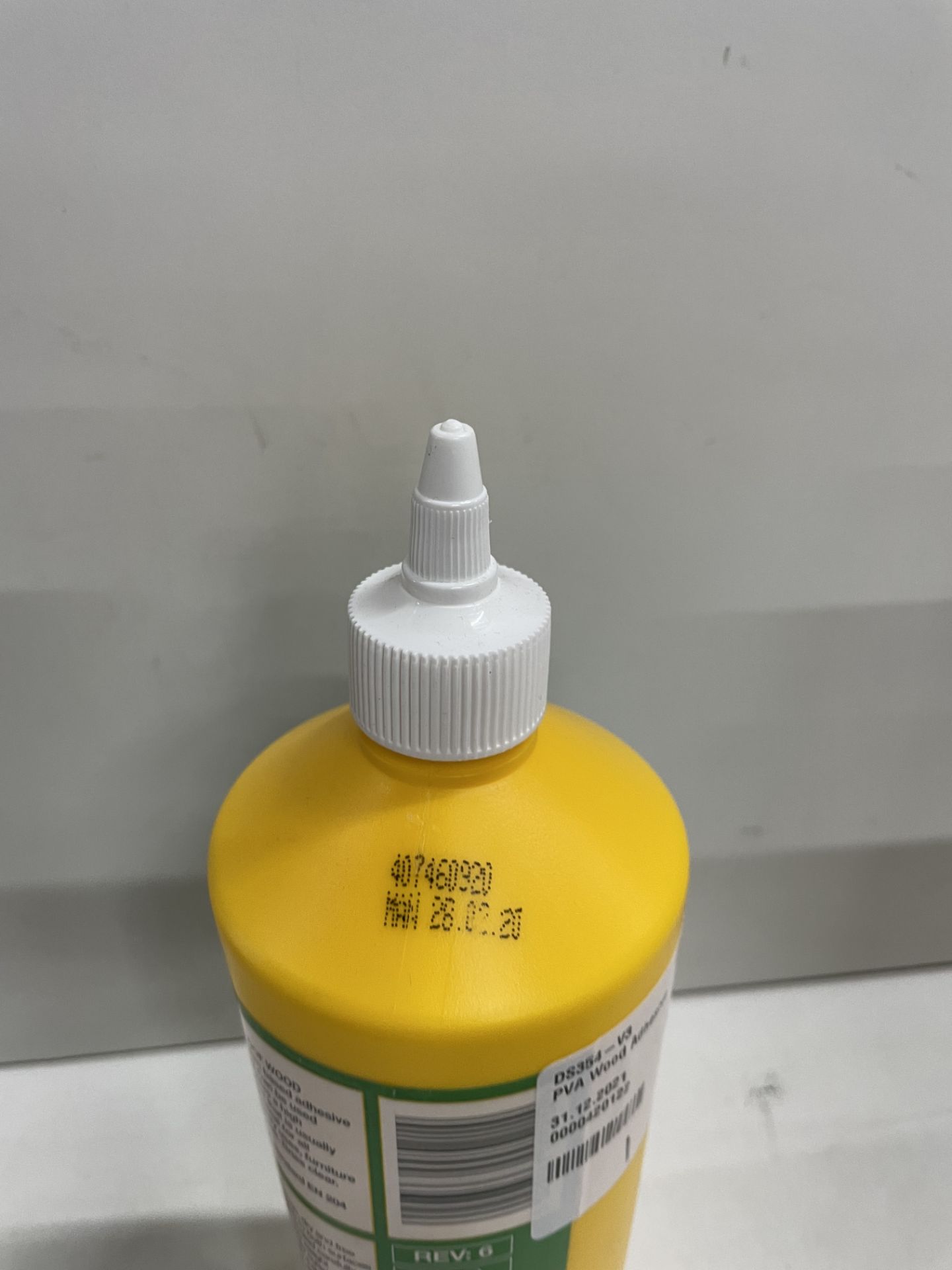 5 x EverBuild PVA Wood Adhesive | 1L Bottles - Image 3 of 3