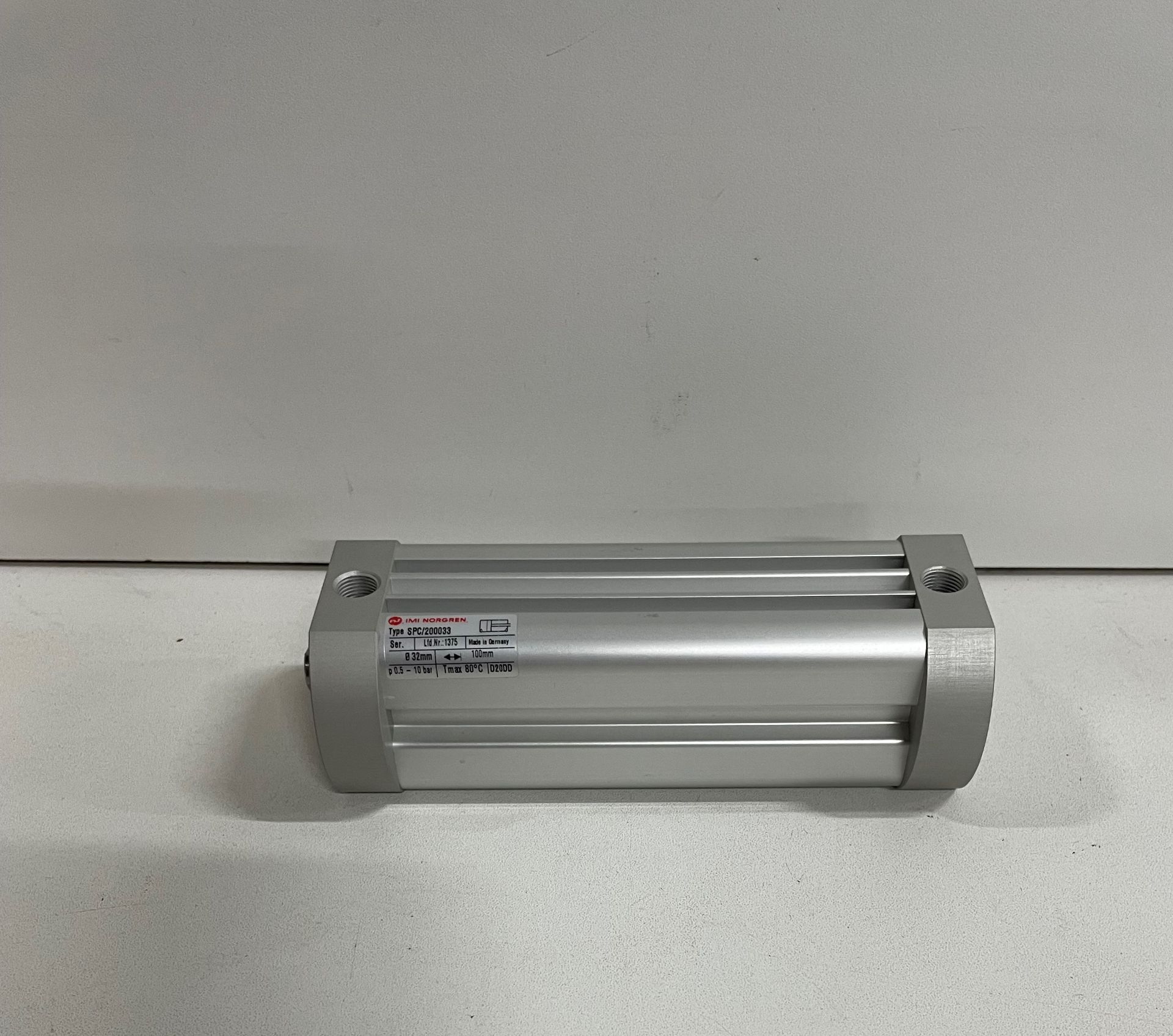 7 x 25 IMI NORGREN SPC/200033 Single Acting Cylinder | 100mm Stroke