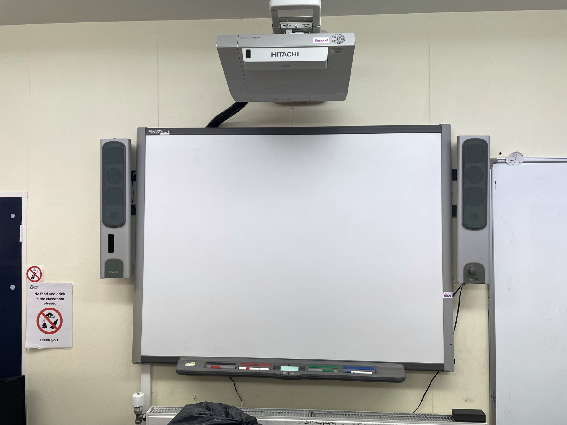 Smart TM 64'' Interactive Whiteboard