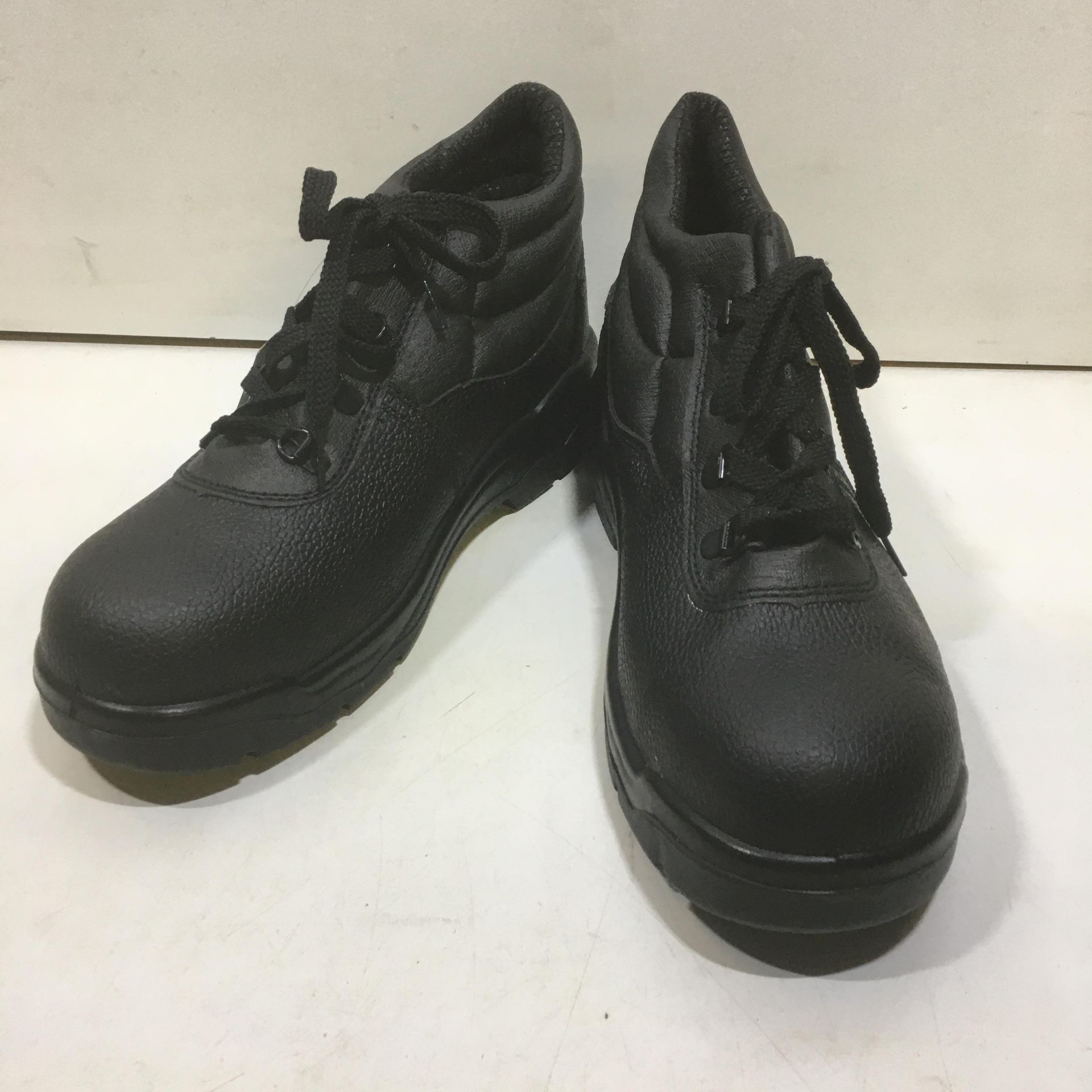 Portwest Size 9 Protector Work Boots | EU43 - Image 2 of 4