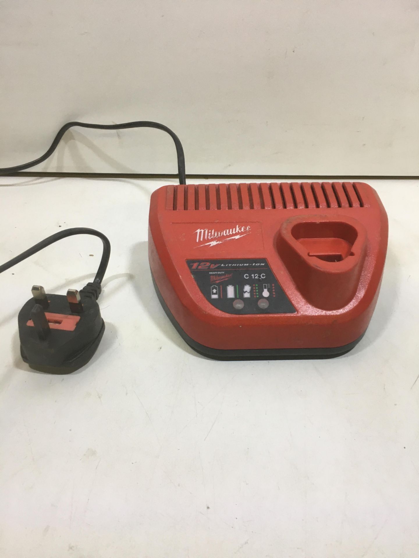 Milwaukee C12C 12V Li-Ion Battery Charger