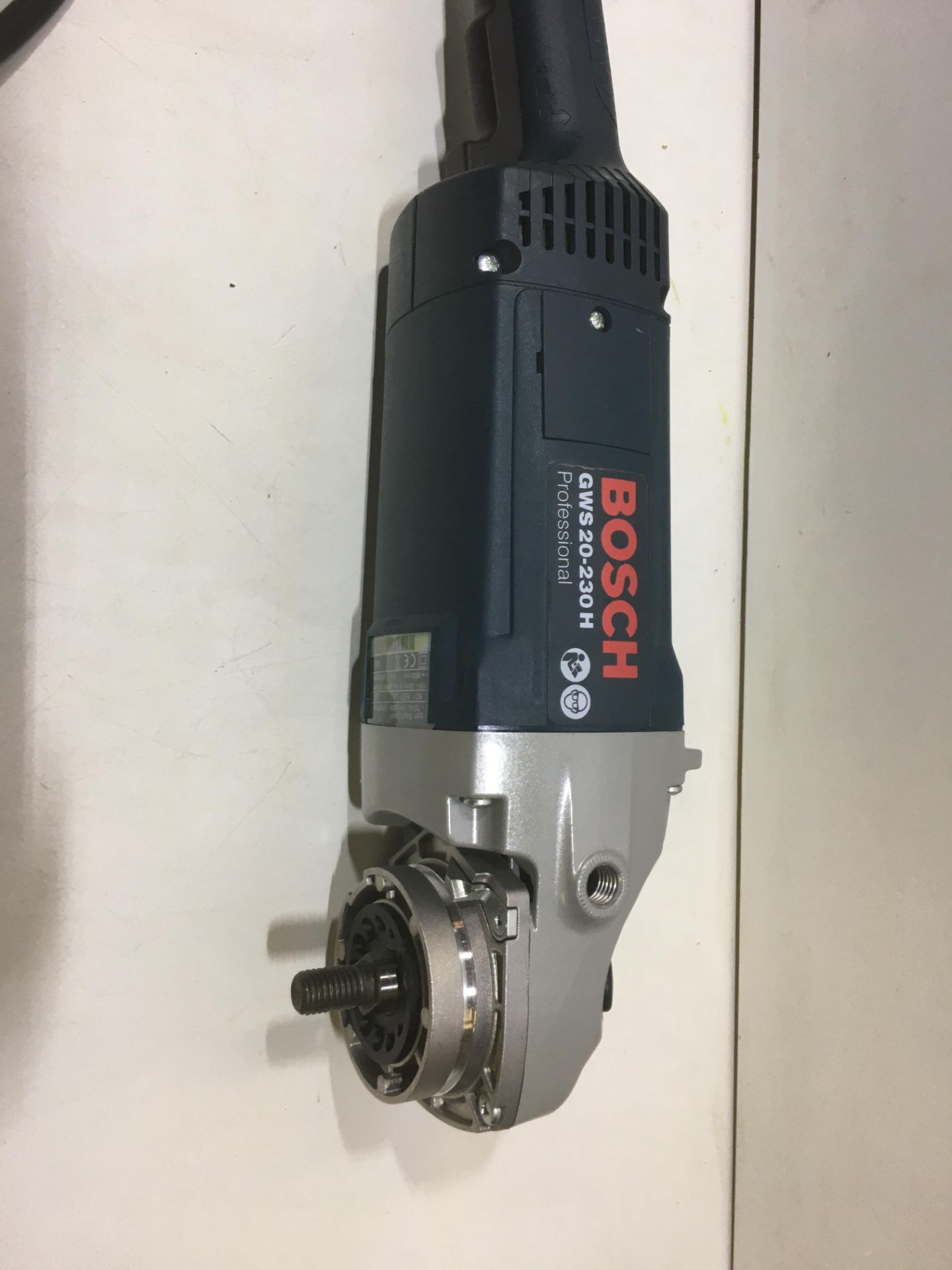 Bosch GWS 20-230 H Professional 110v Grinder - Image 2 of 6