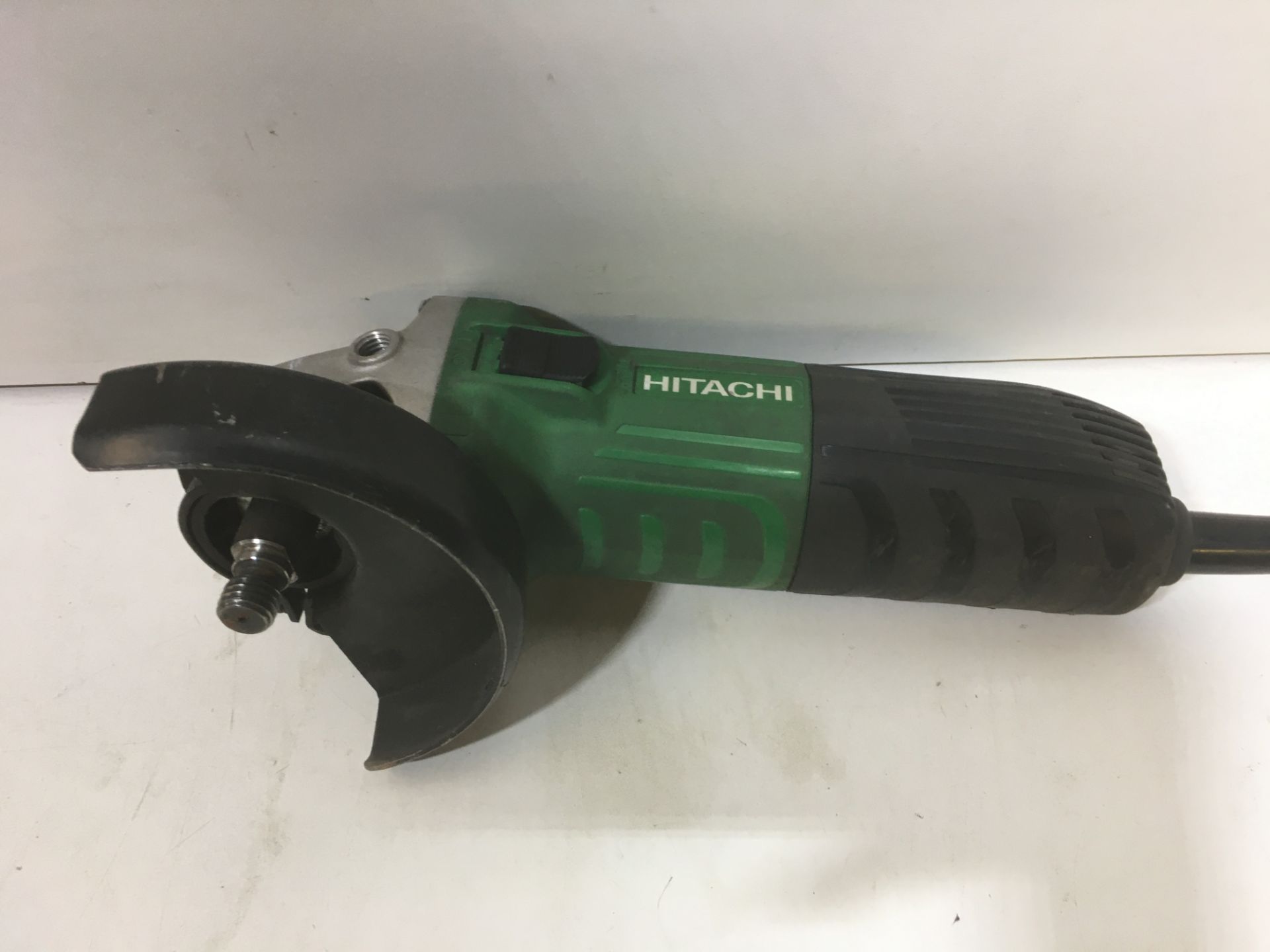 Hitachi G 12STX 110v Corded Angle Grinder - Image 2 of 3