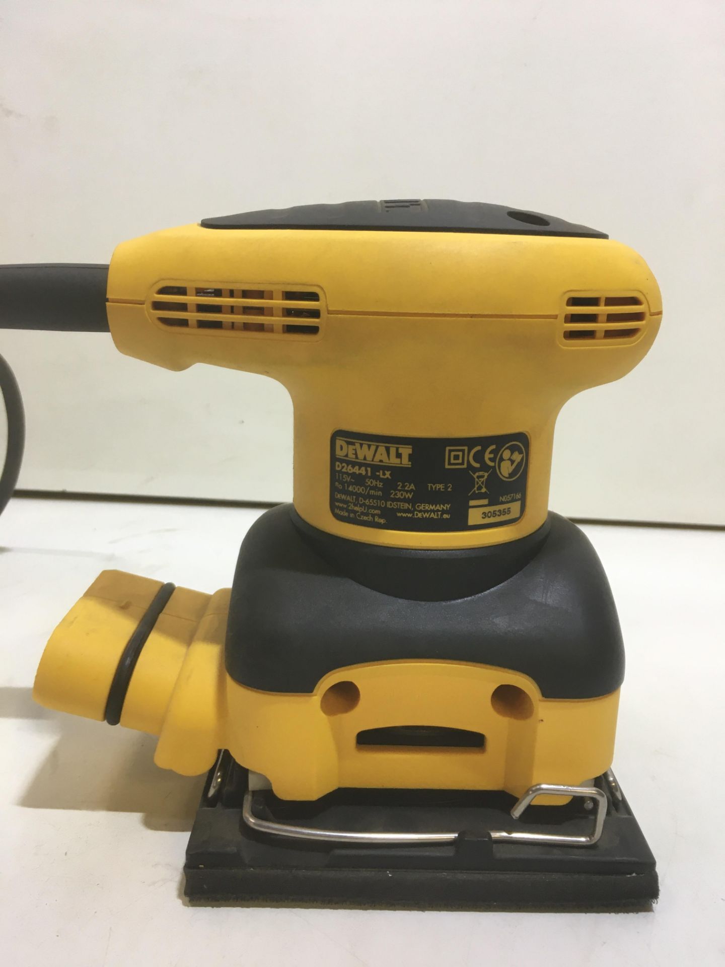 DeWALT D26441-LX 1/4 Sheet Palm Sander | 110v - Image 3 of 4