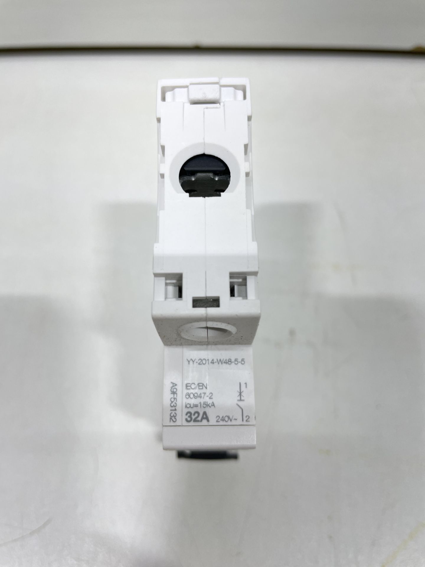 12X Schneider Electric | Acti9-ic60H 240/415v - Image 5 of 8