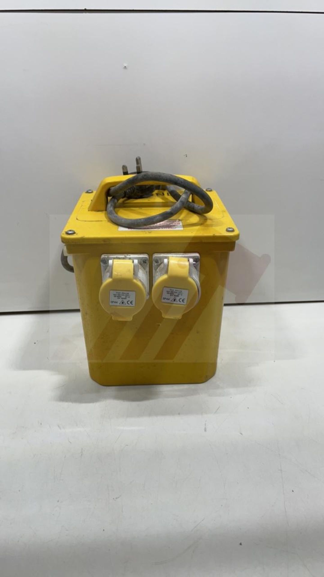 Site Electrics 3300VA Portable Tool Transformer