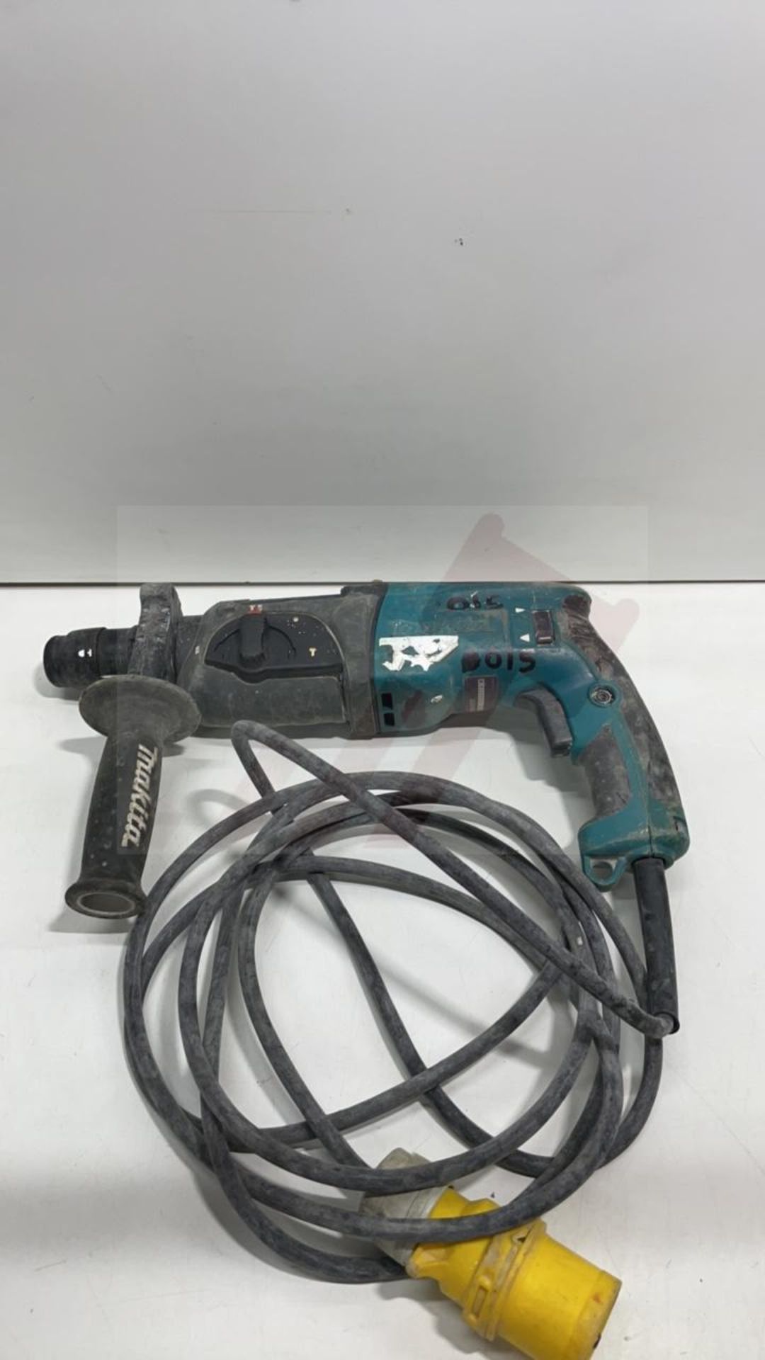 Makita HR2470T Rotary Hammer Drill