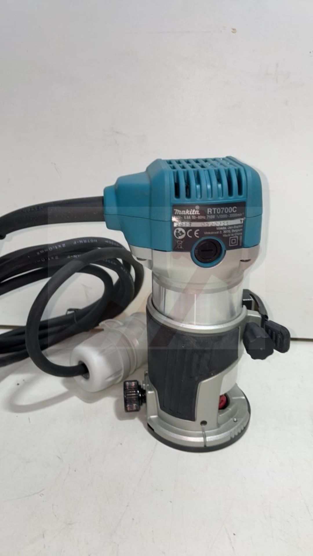 Makita RT0700C 1/4? Router Trimmer - Image 3 of 7