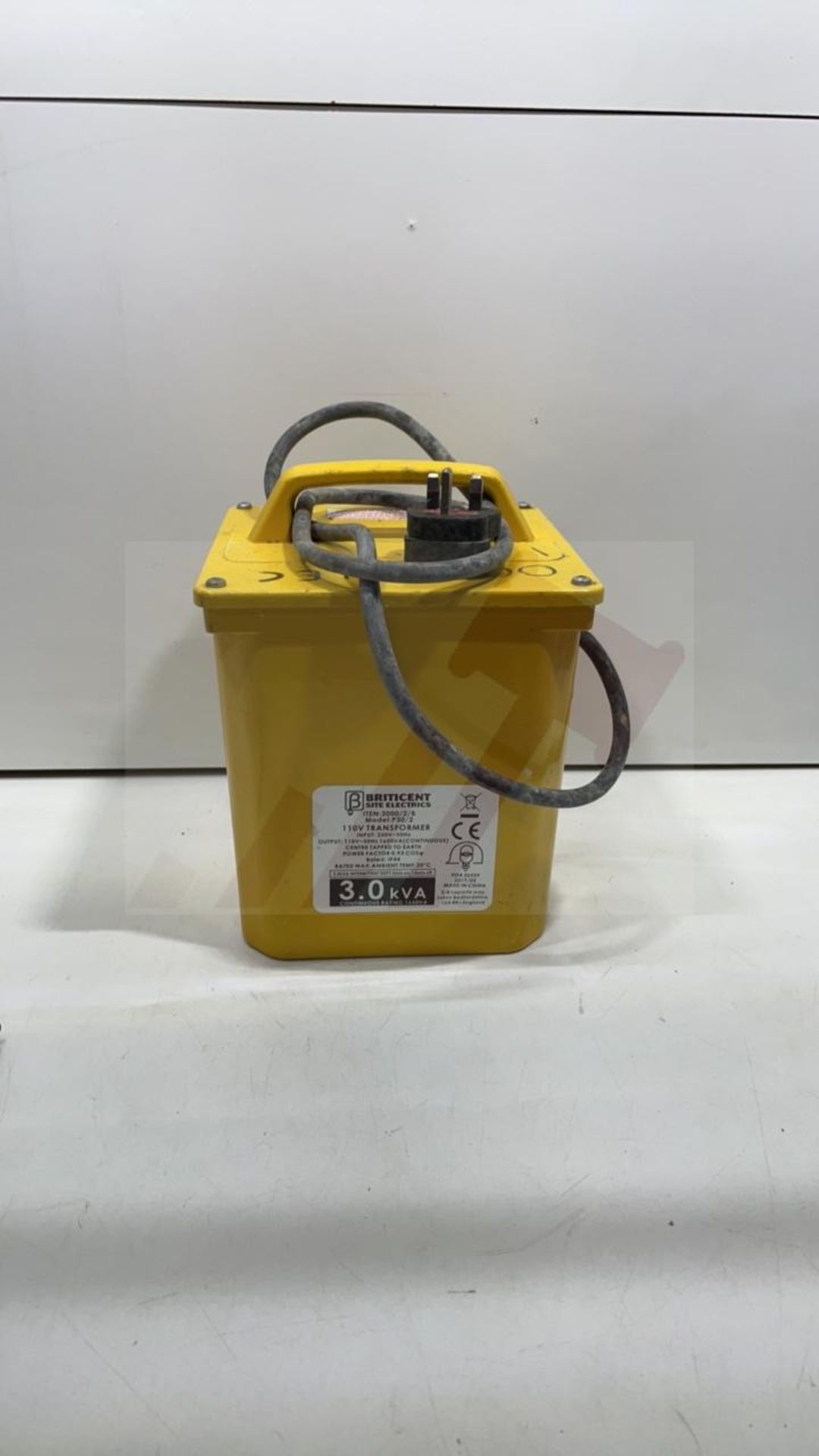 Site Electrics 3300VA Portable Tool Transformer - Image 3 of 4