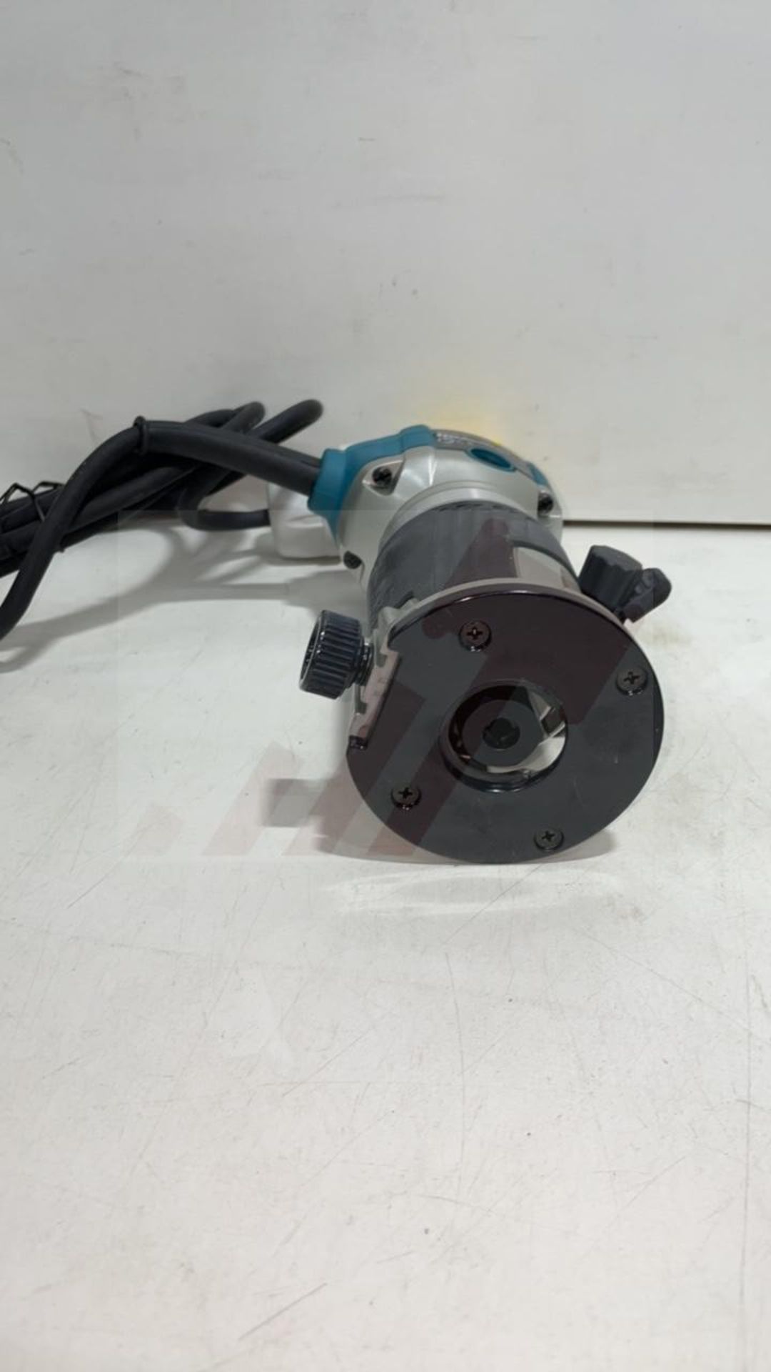 Makita RT0700C 1/4? Router Trimmer - Image 4 of 7