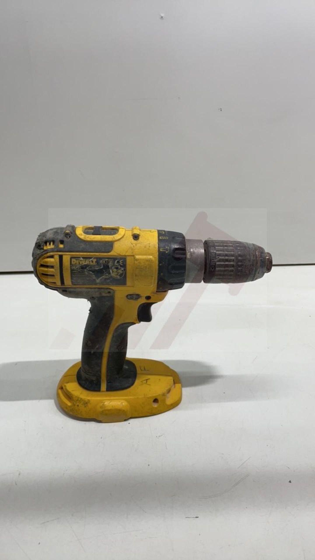 DEWALT DE725 18v HAMMER DRILL | NO BATTERY