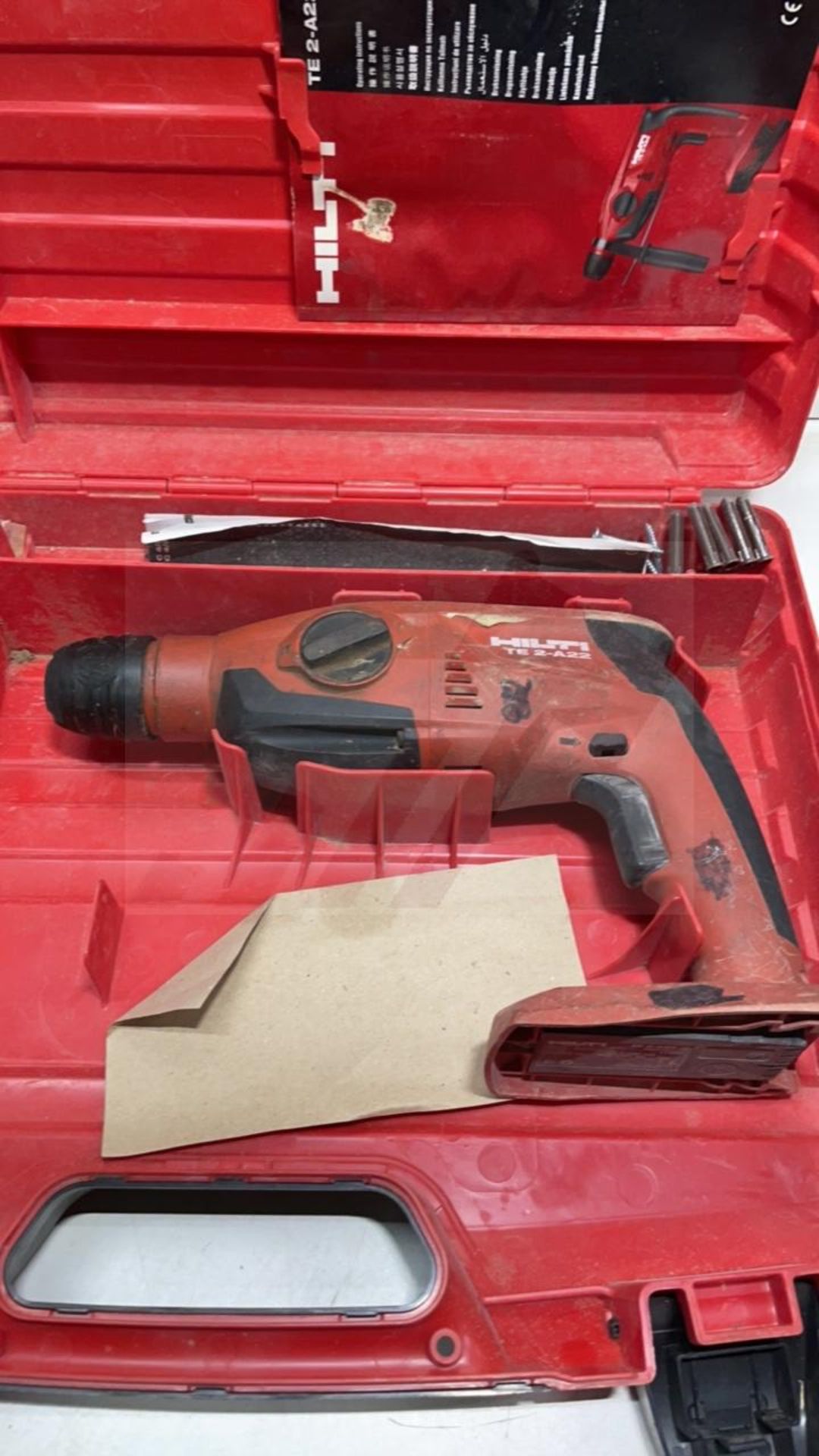 HILTI TE 2-A22 Cordless Rotary Hammer - Image 2 of 6