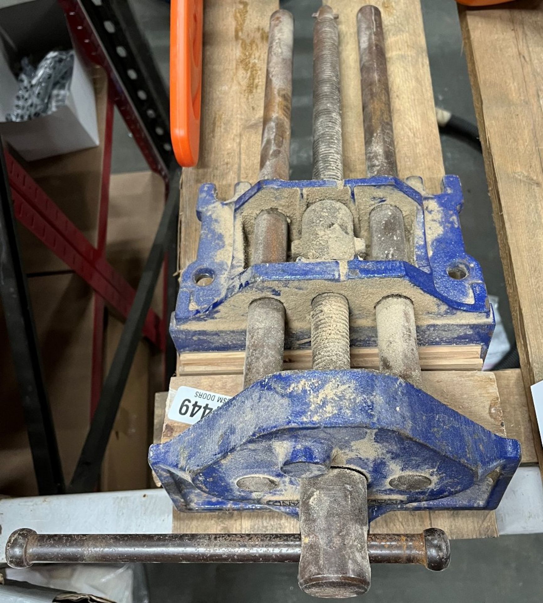 Record 52 1/2'' Table Vice