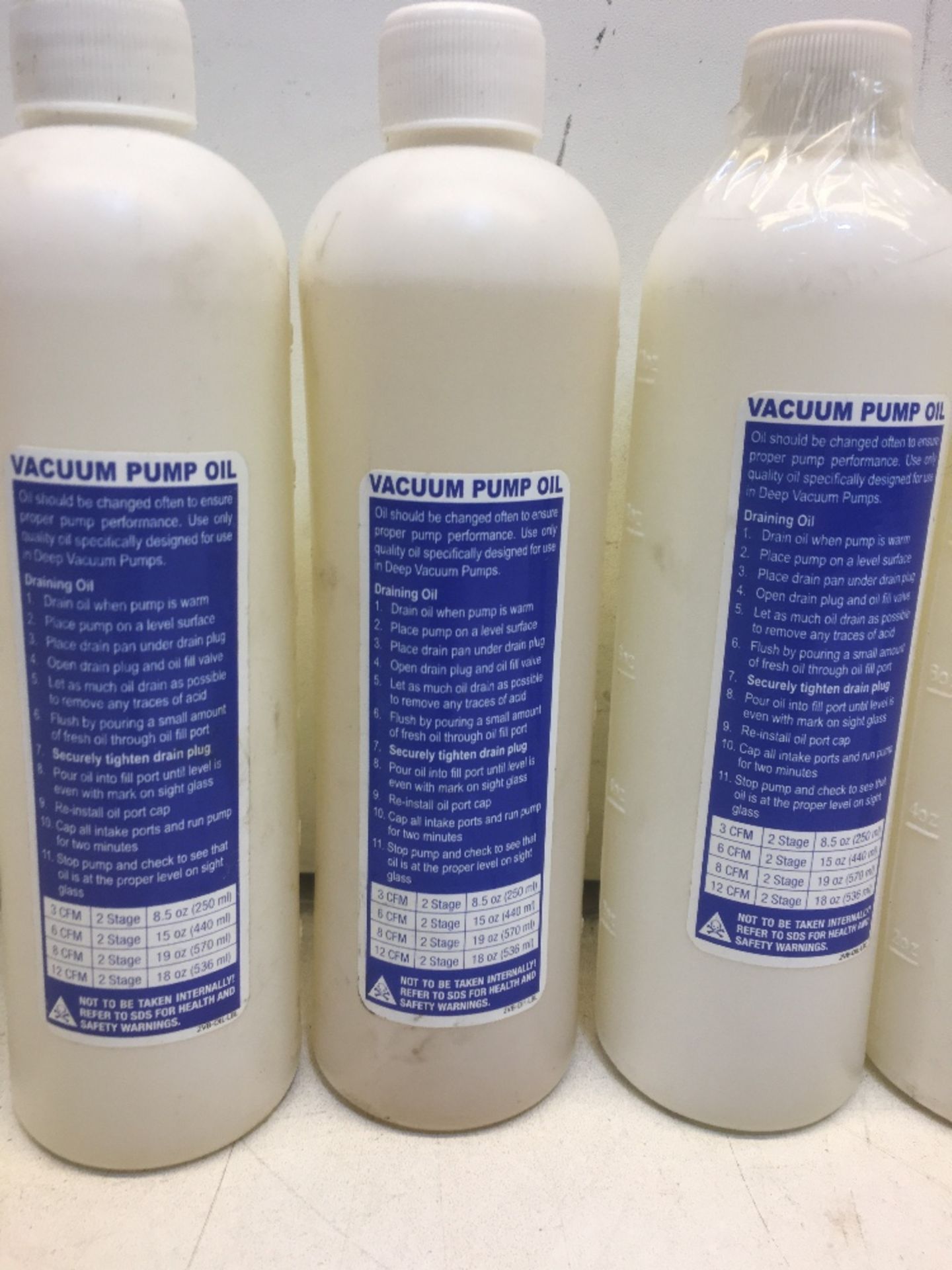 7 x Various Bottles of Vacuum Pump Oil As Listed - Image 4 of 4