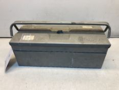 Gigant Metal Tool Box W/ Various Compartments