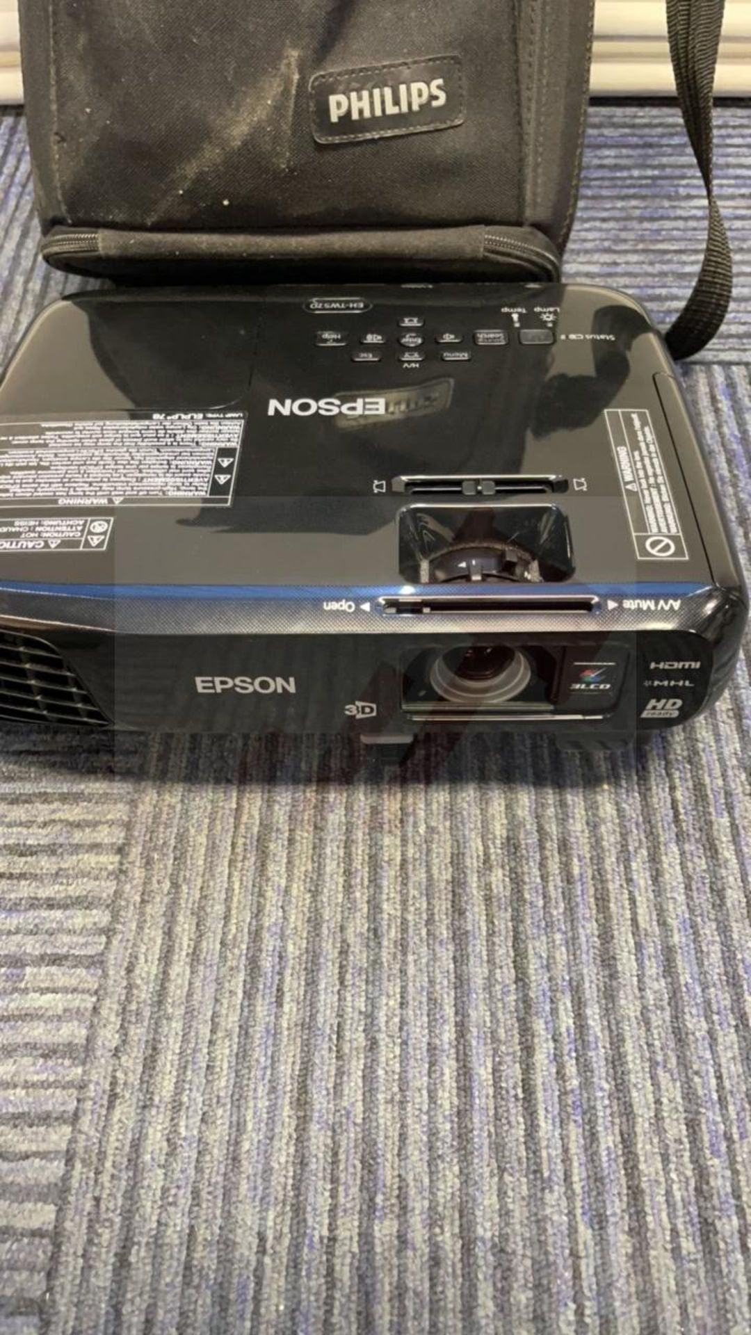 Epson EH-TW570 LCD Projector