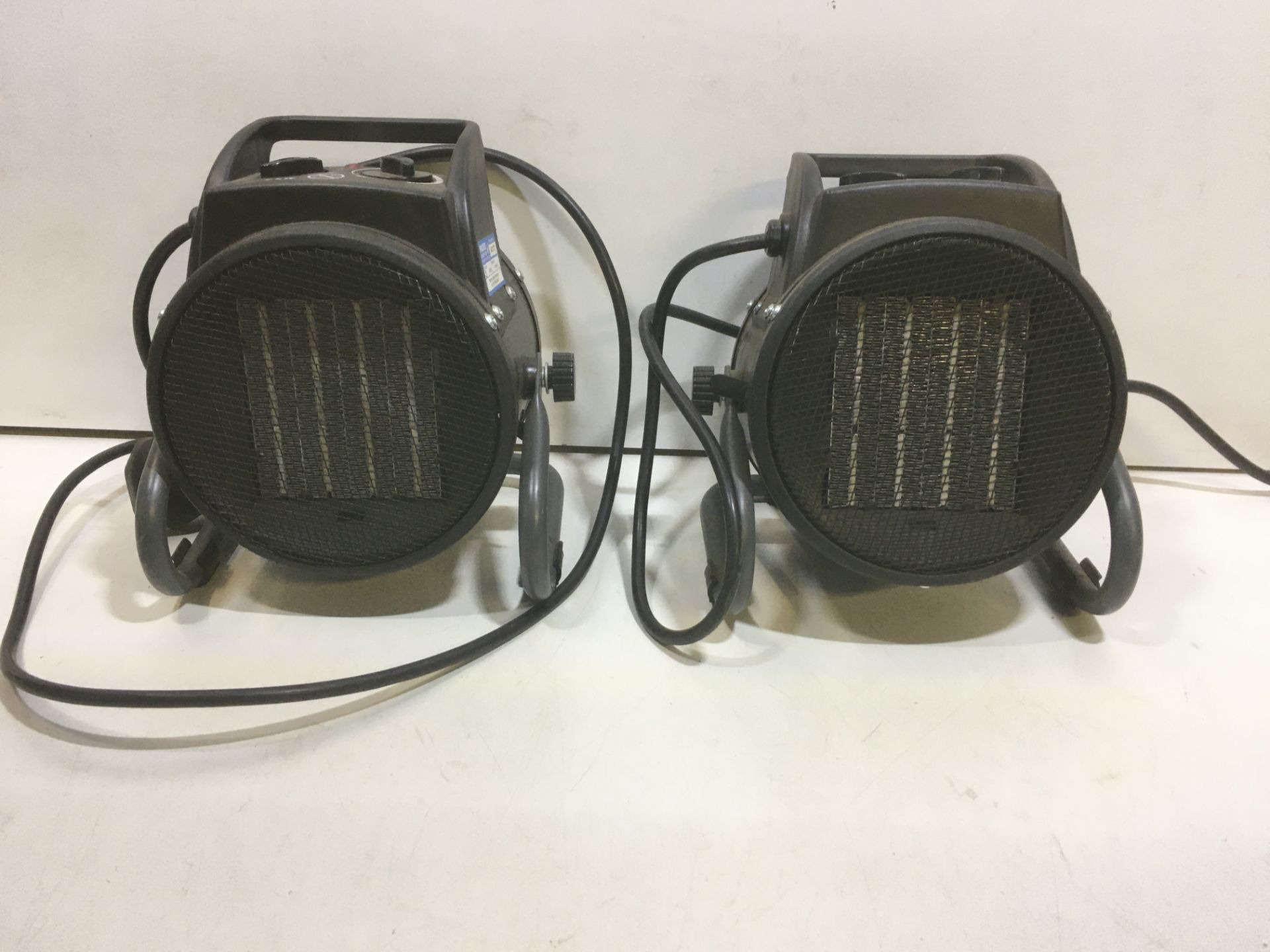 2 x Sealey 200W Industrial Fan Heater | PEH2001