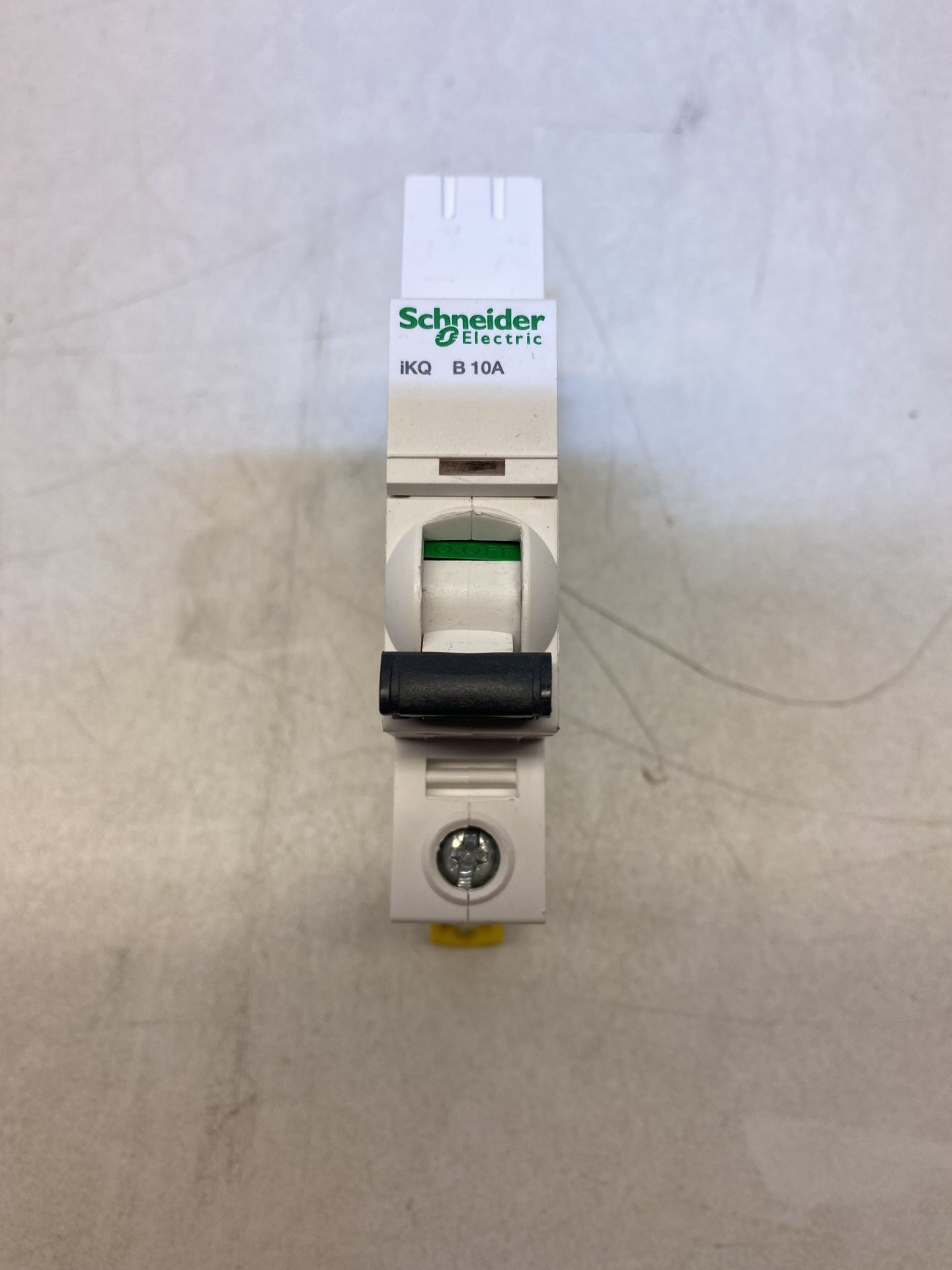 22 x SCHNEIDER - SE10B110 IKQ 1P 10A B MINIATURE CIRCUIT BREAKER - Image 3 of 4